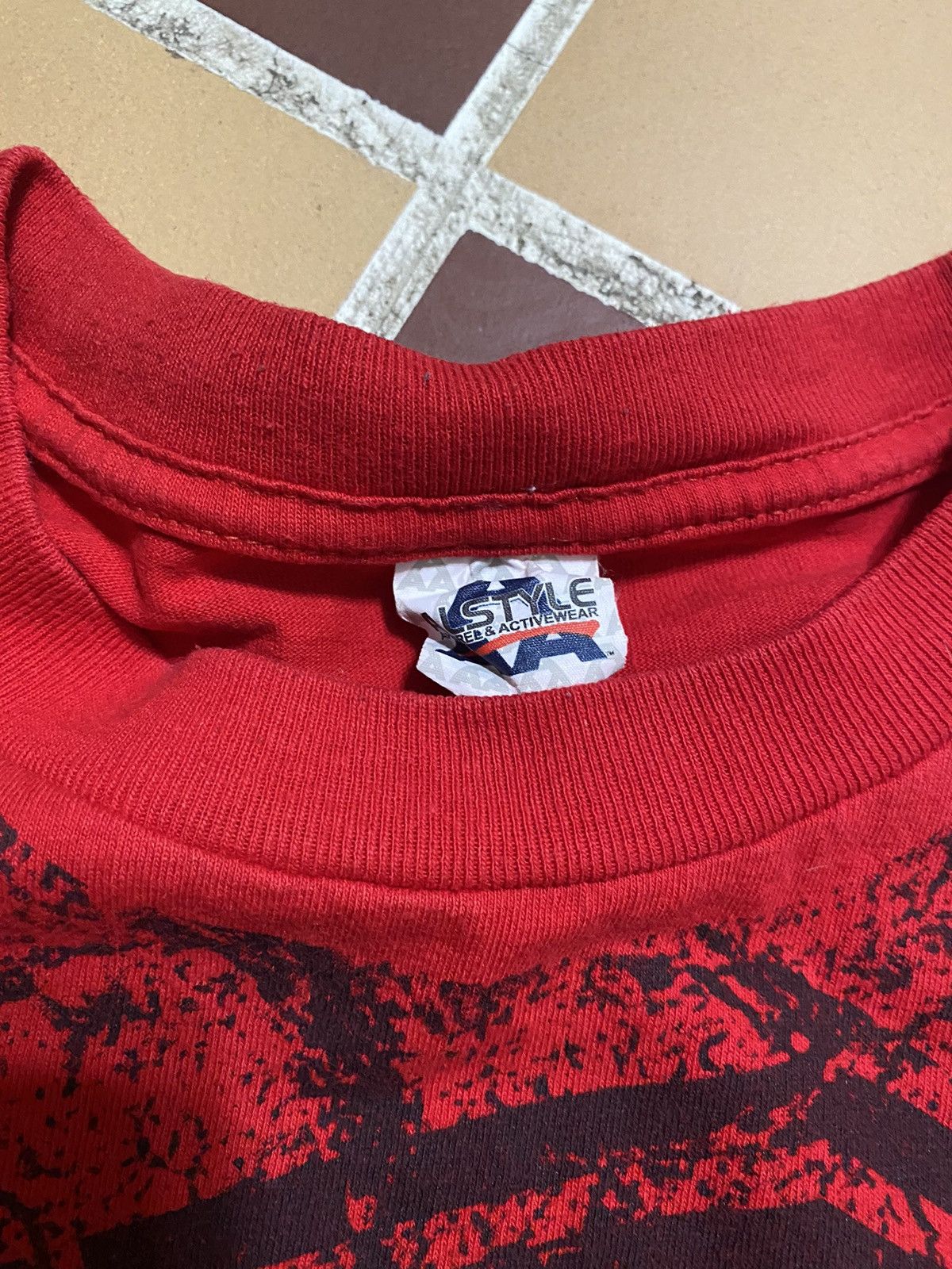 Famous Stars And Straps × Vintage Vintage Y2K Famous Stars And Stripes T-Shirt Size US XL / EU 56 / 4 - 3 Thumbnail
