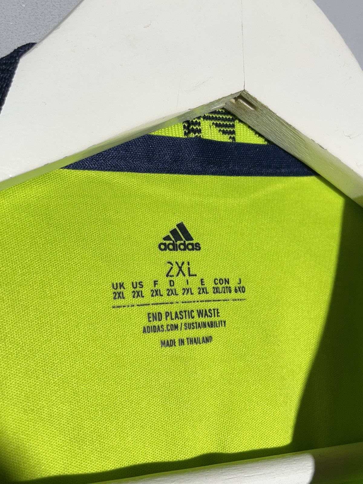 Adidas Manchester United Adidas 2022/23 Third Y2k Football Shirt Size US XXL / EU 58 / 5 - 12 Thumbnail