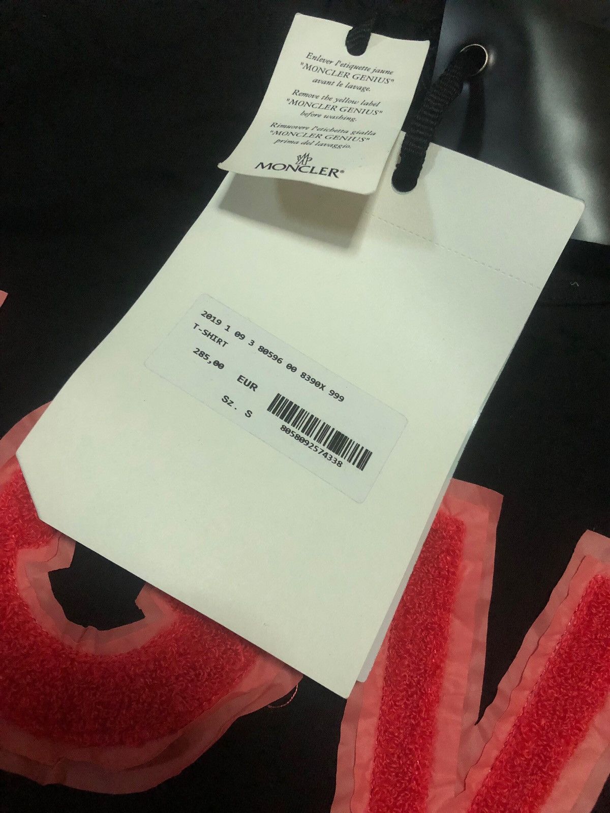 Moncler 🔥BNWT MONCLER Genius 2 1952 Black Love T-Shirt Love Size S / US 4 / IT 40 - 8 Thumbnail