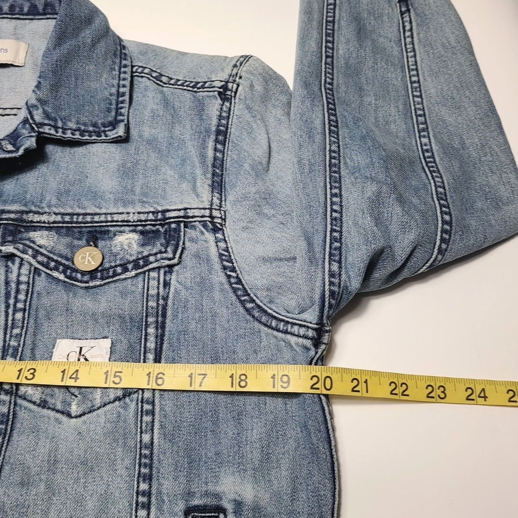 Calvin Klein VINTAGE Calvin Klein Women's Jacket Denim Jean Wash Medium 90s Y2K Blue Regular Size M Womens Jacket Size 32" / US 10 / IT 46 - 7 Thumbnail