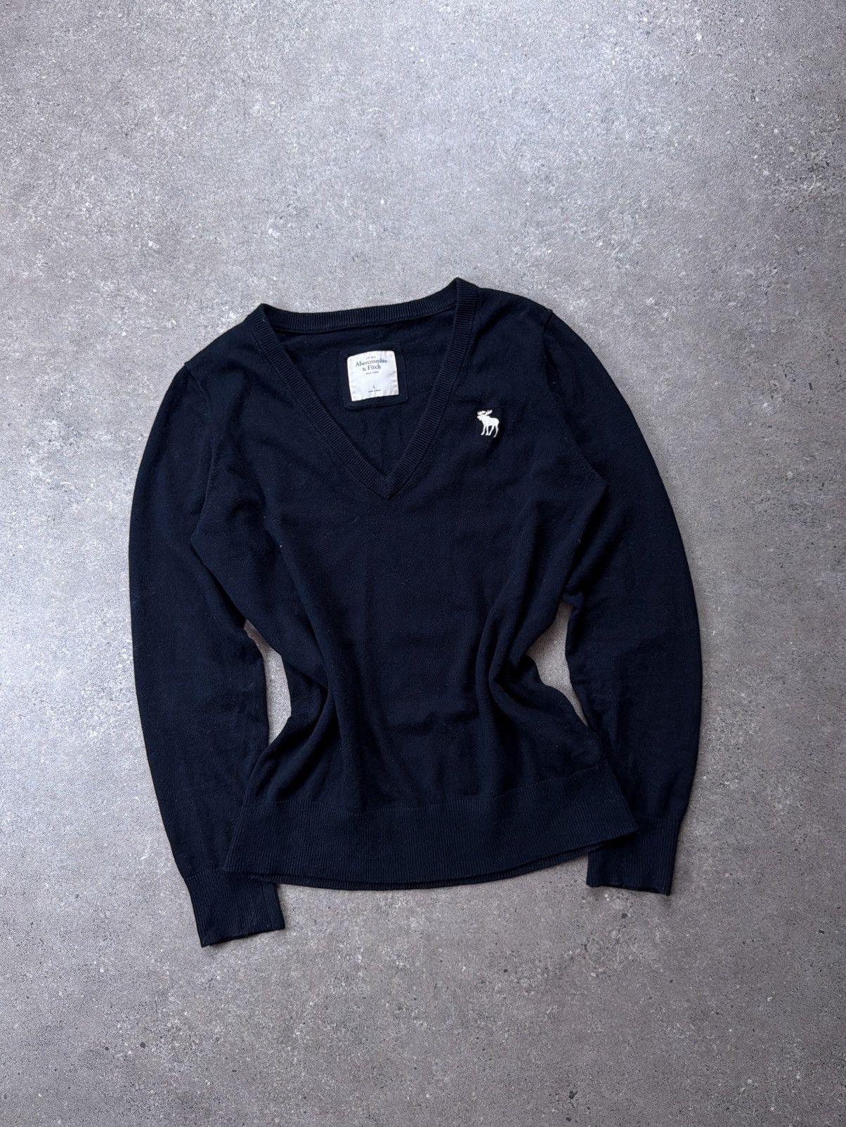 Abercrombie & Fitch Vintage Y2K A&F V Neck Sweater Size US L / EU 52-54 / 3 - 1 Thumbnail
