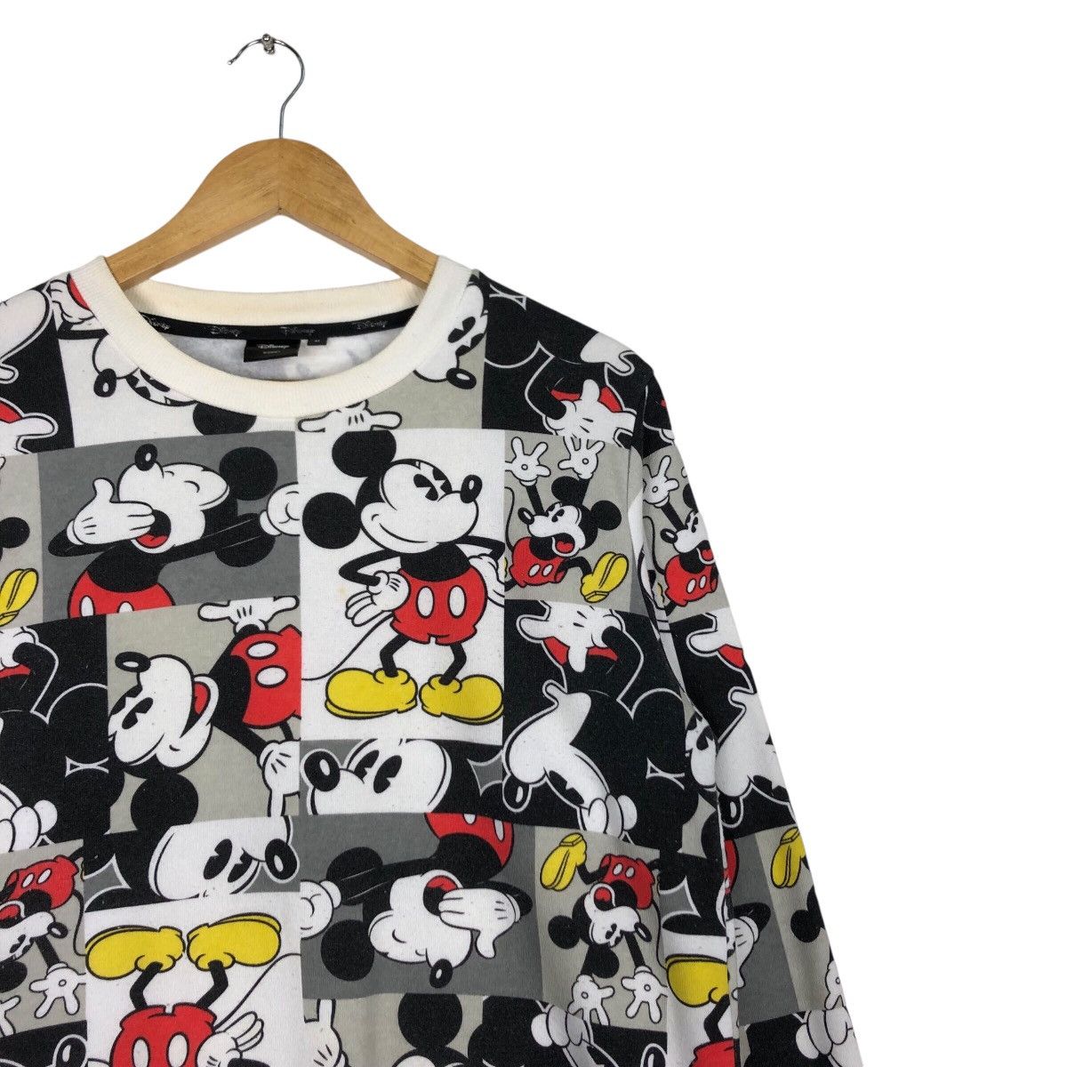 Disney × Japanese Brand × Vintage Full Printed Mickey Vintage Disney Sweatshirt Pullover Small Size US S / EU 44-46 / 1 - 5 Thumbnail
