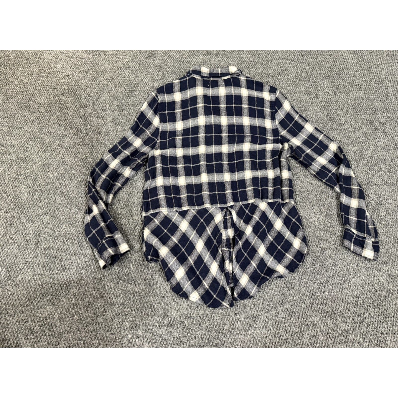 Lucky Brand Lucky Brand Shirt Womens M Blue Plaid Button Front Long Sleeve Flannel Top Size M / US 6-8 / IT 42-44 - 6 Thumbnail