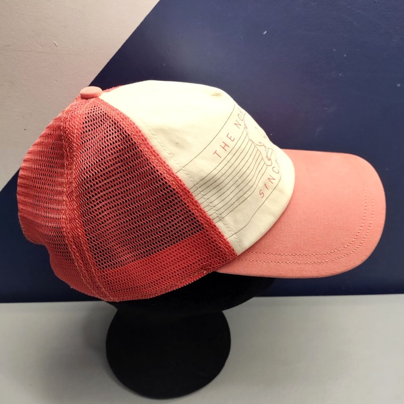 The North Face The North Face Mudder Trucker Hat Womens O/S Pink White Bear Graphic Snapback Size ONE SIZE - 3 Thumbnail