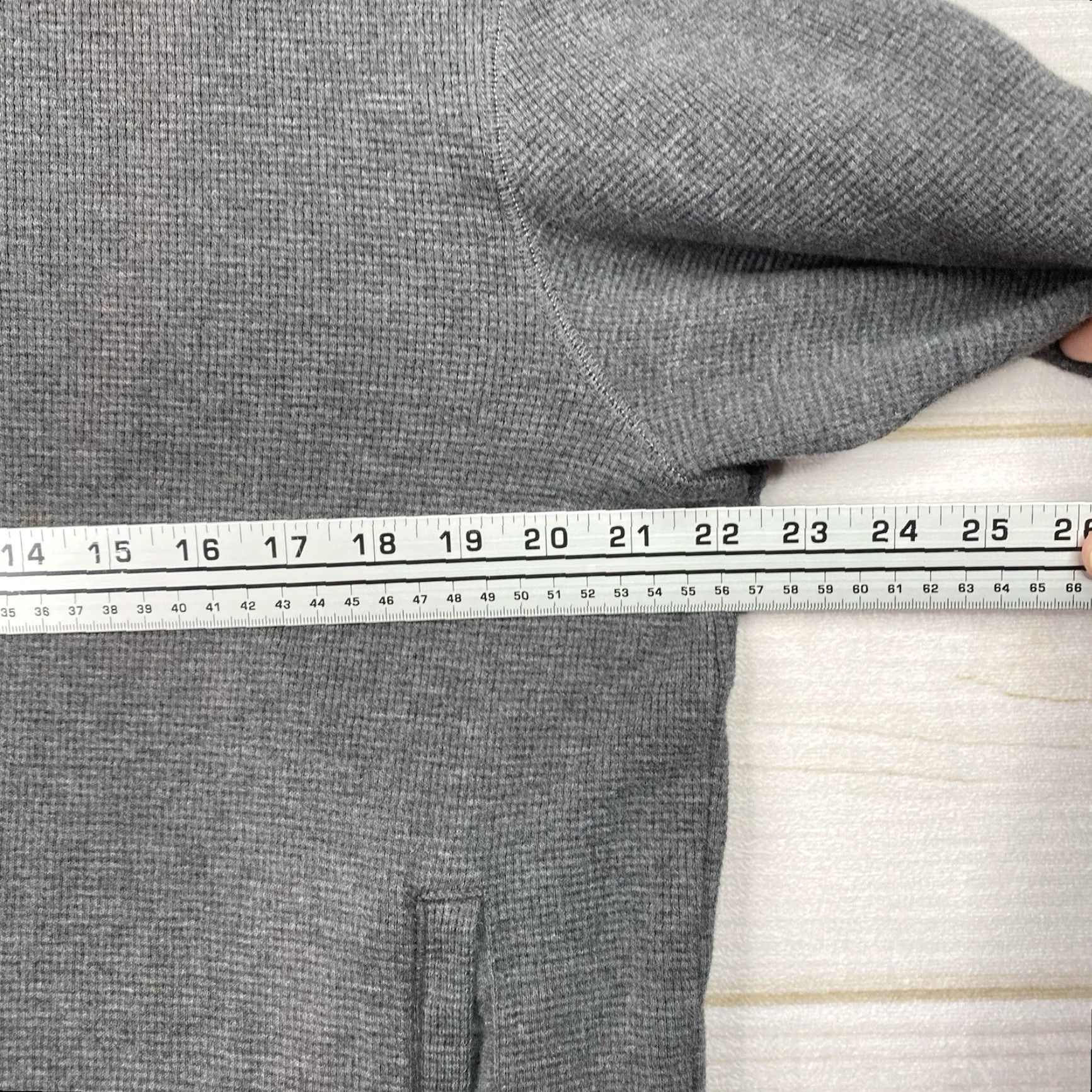 Calvin Klein Calvin Klein Womens Jacket XL Full Zip Gray Waffle Knit Pockets Activewear Casual Sports 90s Womens Jacket XL Gray Full Zip Pockets Activewear Size XL / US 12-14 / IT 48-50 - 5 Thumbnail