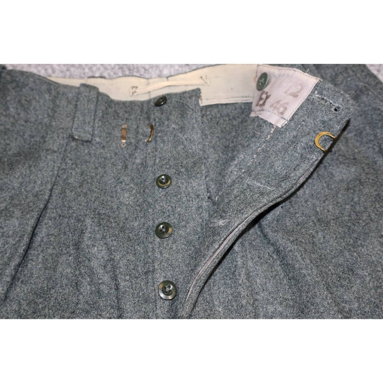 Vintage Vintage 1940s Military Wool Trousers Gray High Waisted Size US 34 / EU 50 - 6 Thumbnail