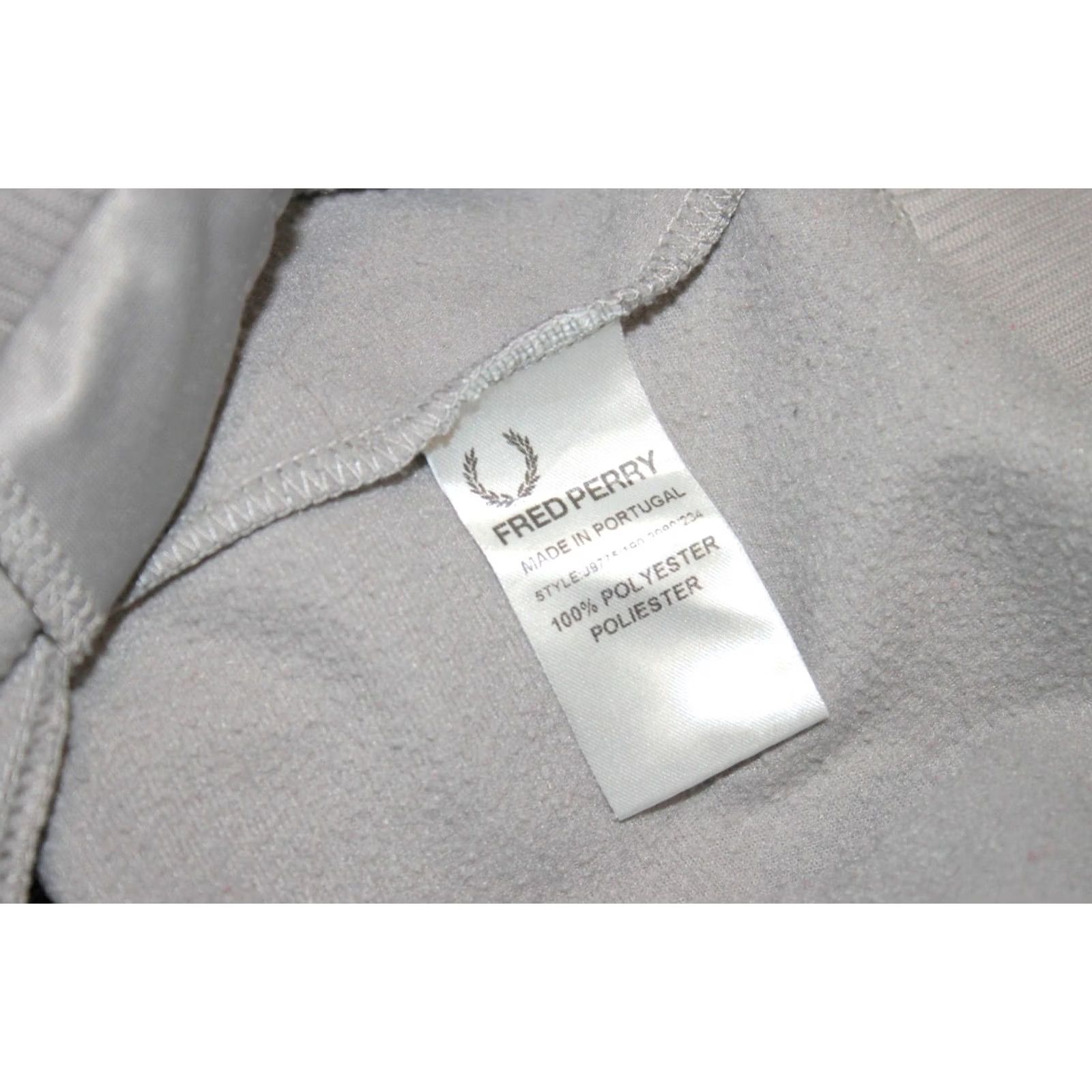 Fred Perry Fred Perry womens grey track jacket UK 16 / US 12 / EUR 44 Size Regular Polyester Jacket Womens Gray Track Jacket 1990s Size XXL / US 16-18 / IT 52-54 - 7 Thumbnail