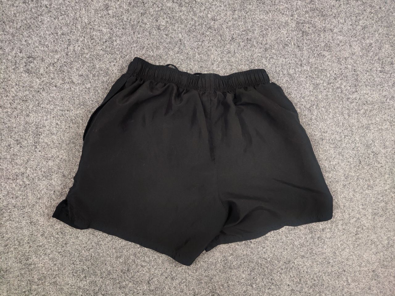 Nike Vintage Nike Swoosh Black Casual Y2K Style Shorts Size US 32 / EU 48 - 13 Thumbnail