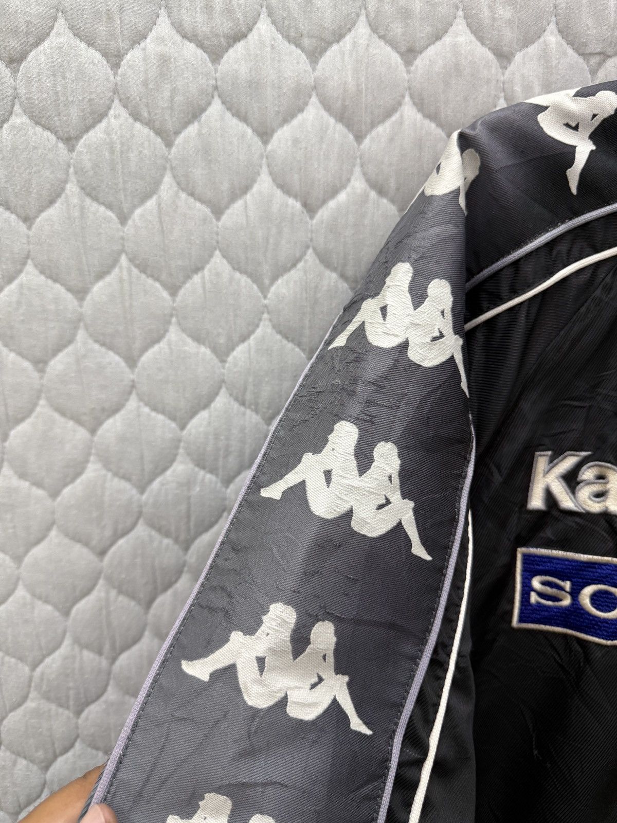 Kappa 🔥🔥🔥ARCHIVE VINTAGE KAPPA SONY JUVENTUS FADED JACKET Size US L / EU 52-54 / 3 - 13 Thumbnail