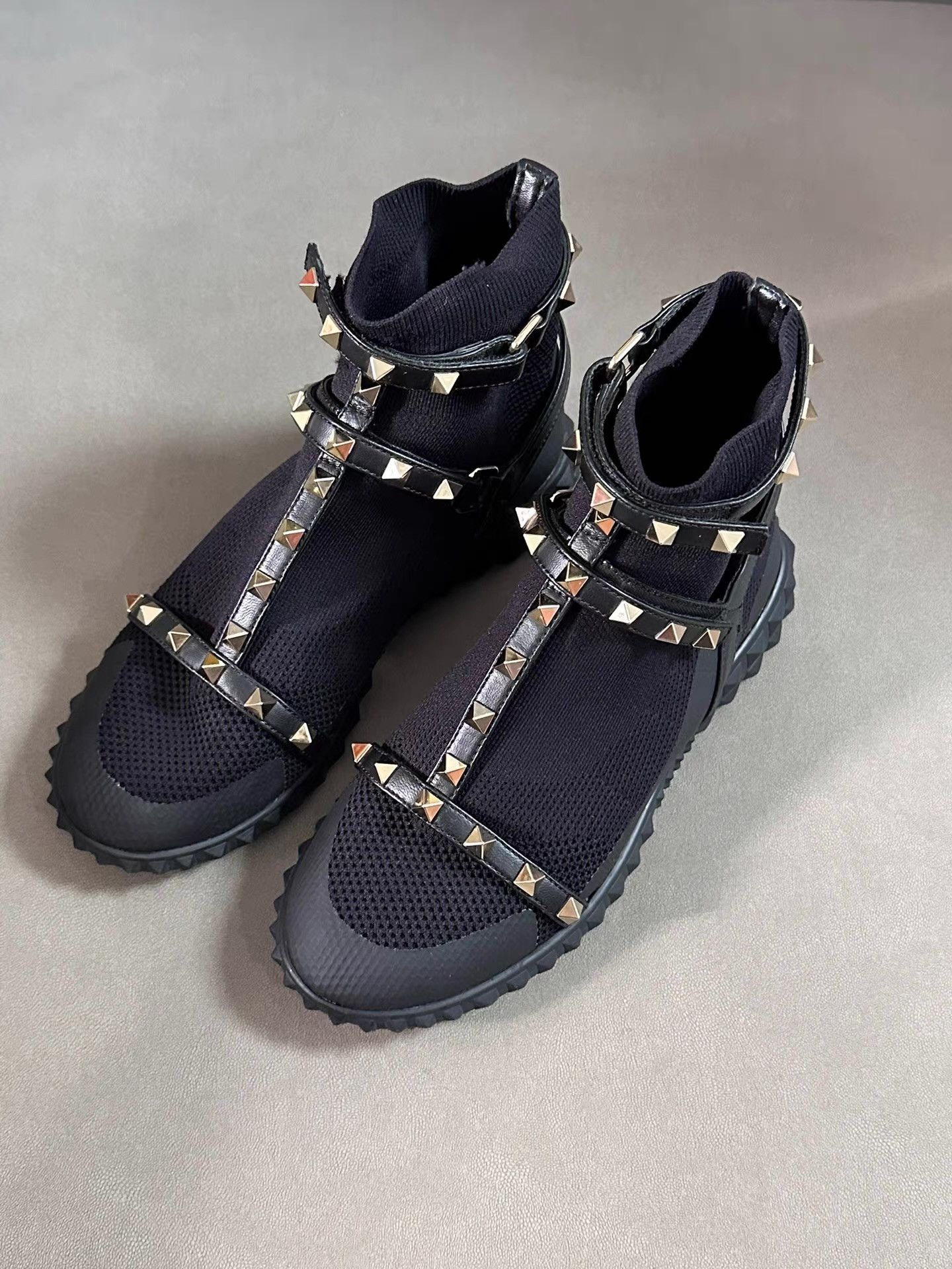 Valentino Valentino Rockstud Ankle Boots Ｑ20 Size US 6 / IT 36 - 2 Thumbnail