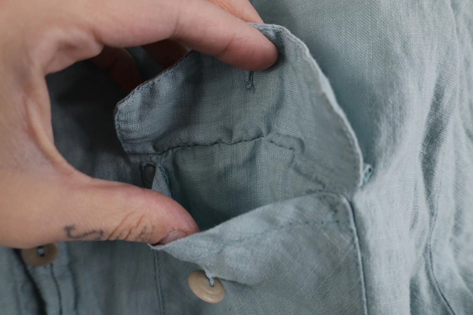 Vintage Flax Linen Short Sleeve Collared Button Shirt Light Blue Size US M / EU 48-50 / 2 - 5 Thumbnail