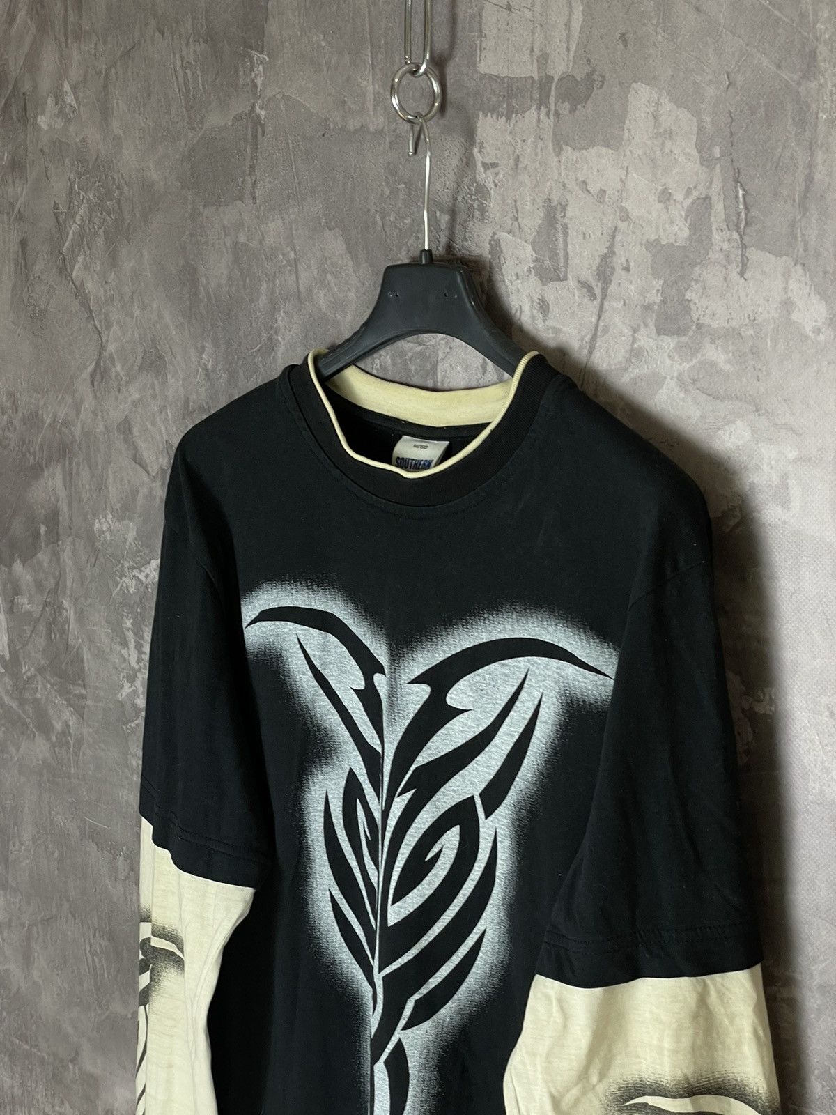 Affliction Y2K Tribal Streetwear Archival Long sleeve tee Size US M / EU 48-50 / 2 - 8 Thumbnail