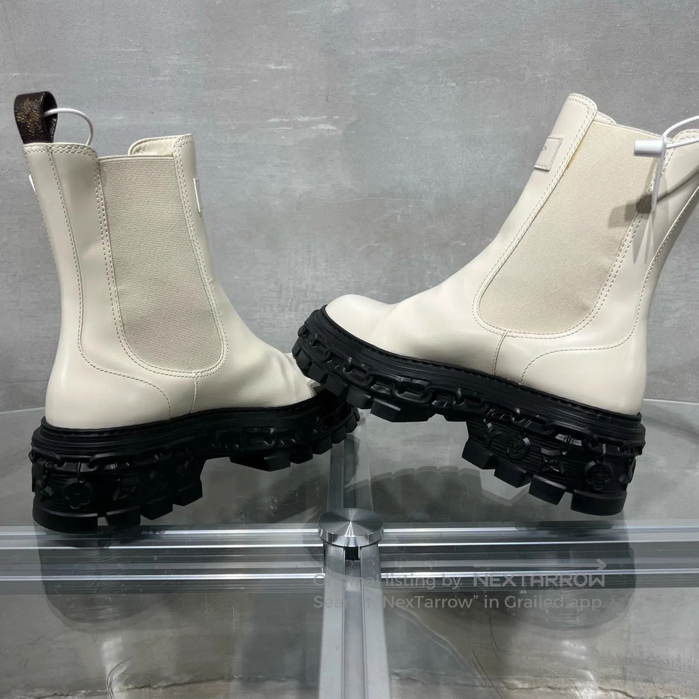 Louis Vuitton Louis Vuitton White Chelsea boots Size US 5.5 / IT 35.5 - 5 Thumbnail