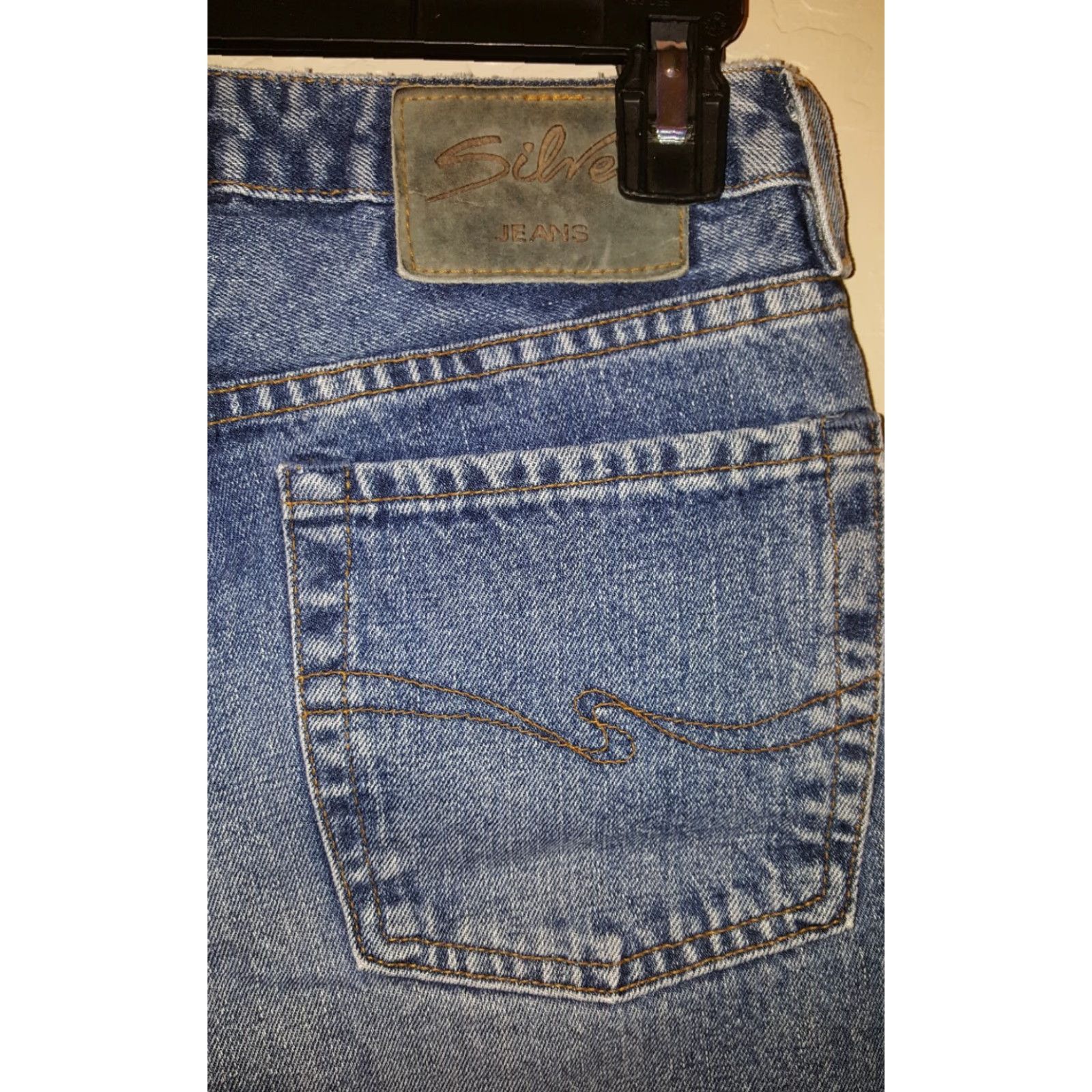Silver Jeans Co. **VINTAGE SILVER JEANS WOMENS FLAIR 26X31 BUTTON FLY** User: Vintage Silver Jeans Women's Flair 26X31 Button Fly EUC Size 26" / US 2 / IT 38 - 4 Thumbnail