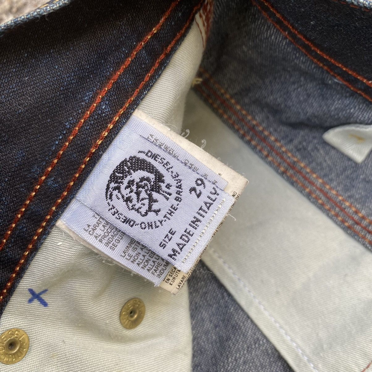 Diesel Vintage Diesel Straight Cutting Jeans Made in Italy Size US 29 - 7 Thumbnail