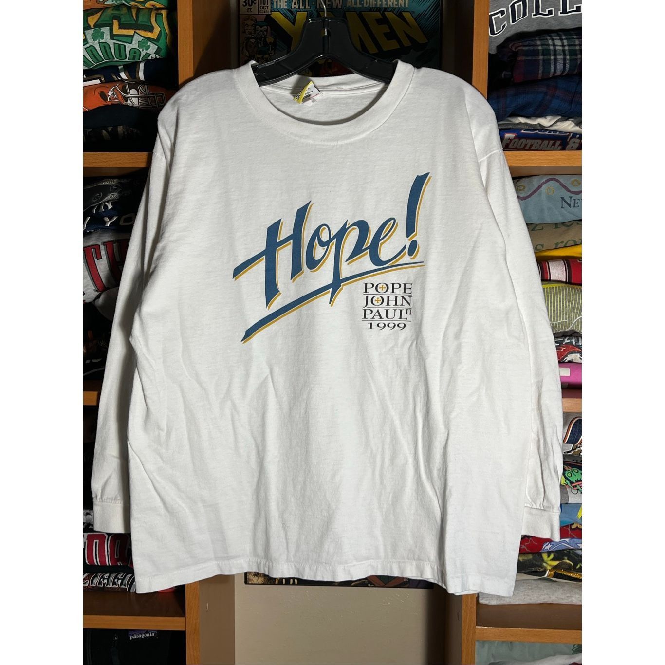 Big Dogs Vintage 90s Pope John Paul II Hope! Jesus L/S Tee Size US L / EU 52-54 / 3 - 1 Thumbnail