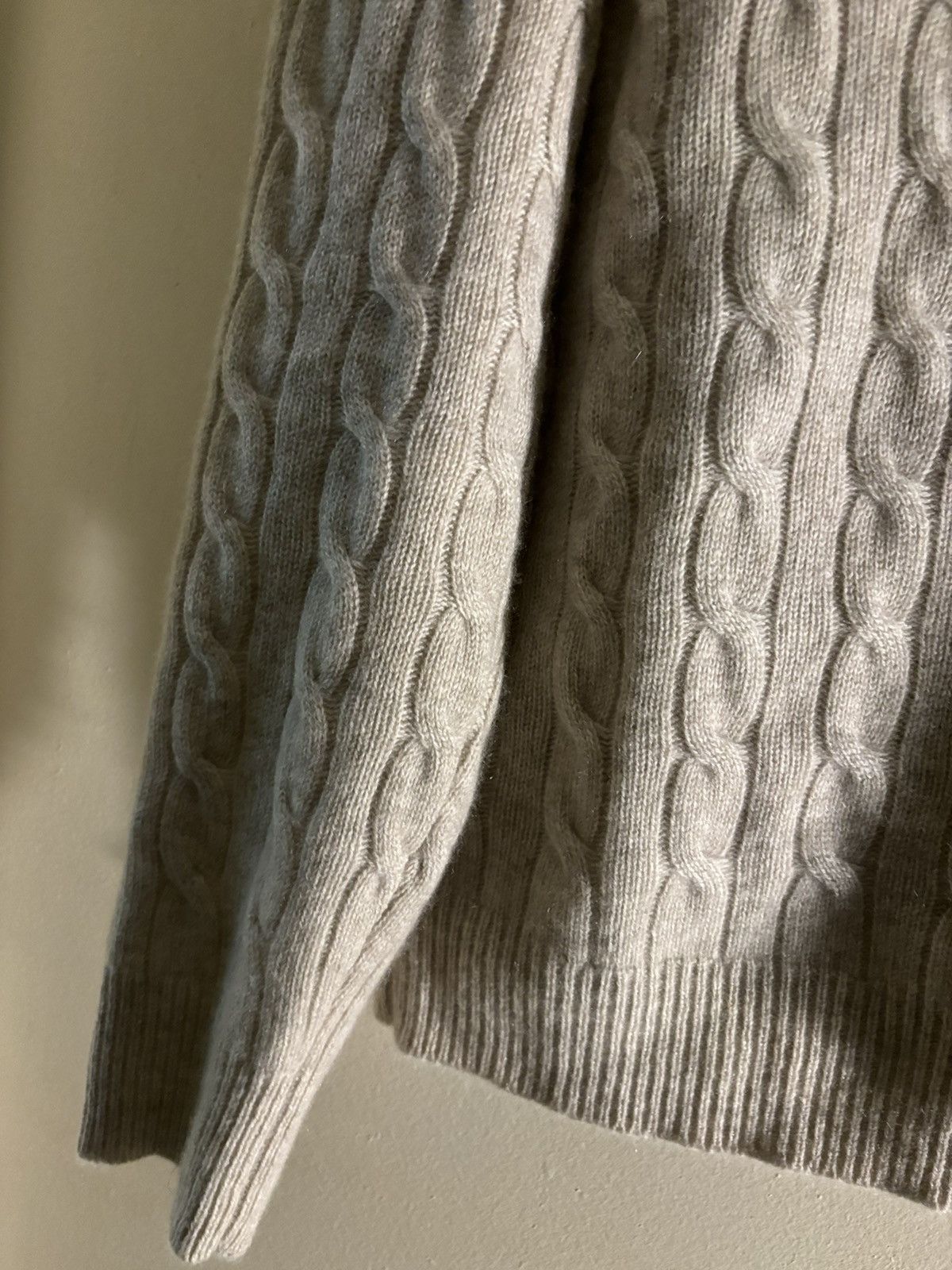 J.Crew J crew cashmere cable knit sweater beige tan white Size US M / EU 48-50 / 2 - 5 Thumbnail