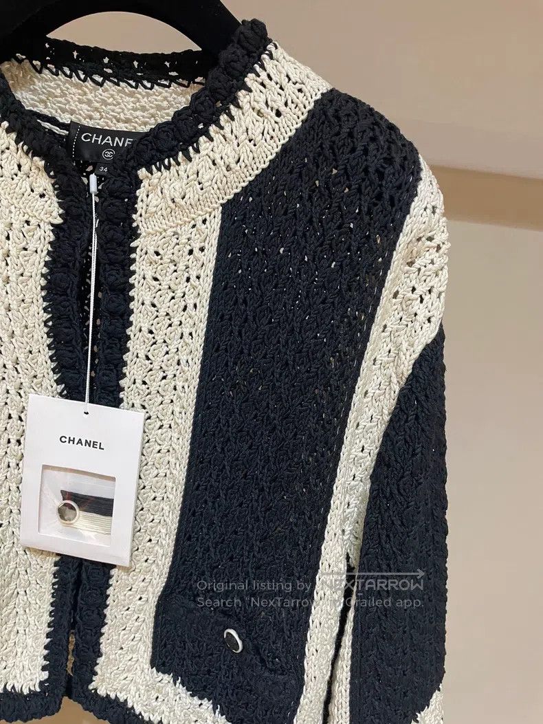 Chanel Chanel Early spring black and white knitted coat Size XXS / US 00 / IT 34 - 2 Thumbnail