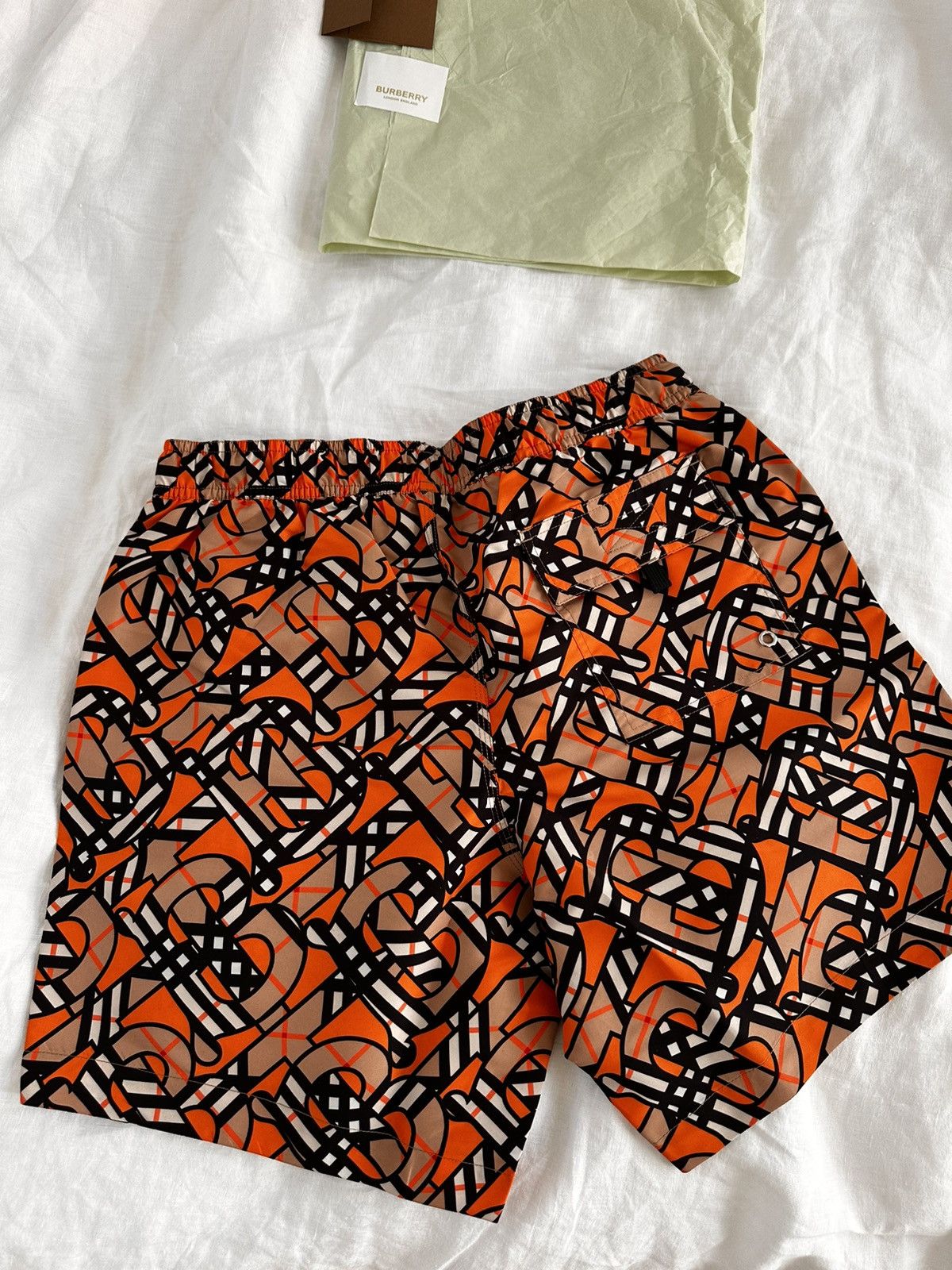 Burberry Burberry Swimsuit Size US 30 / EU 46 - 2 Thumbnail