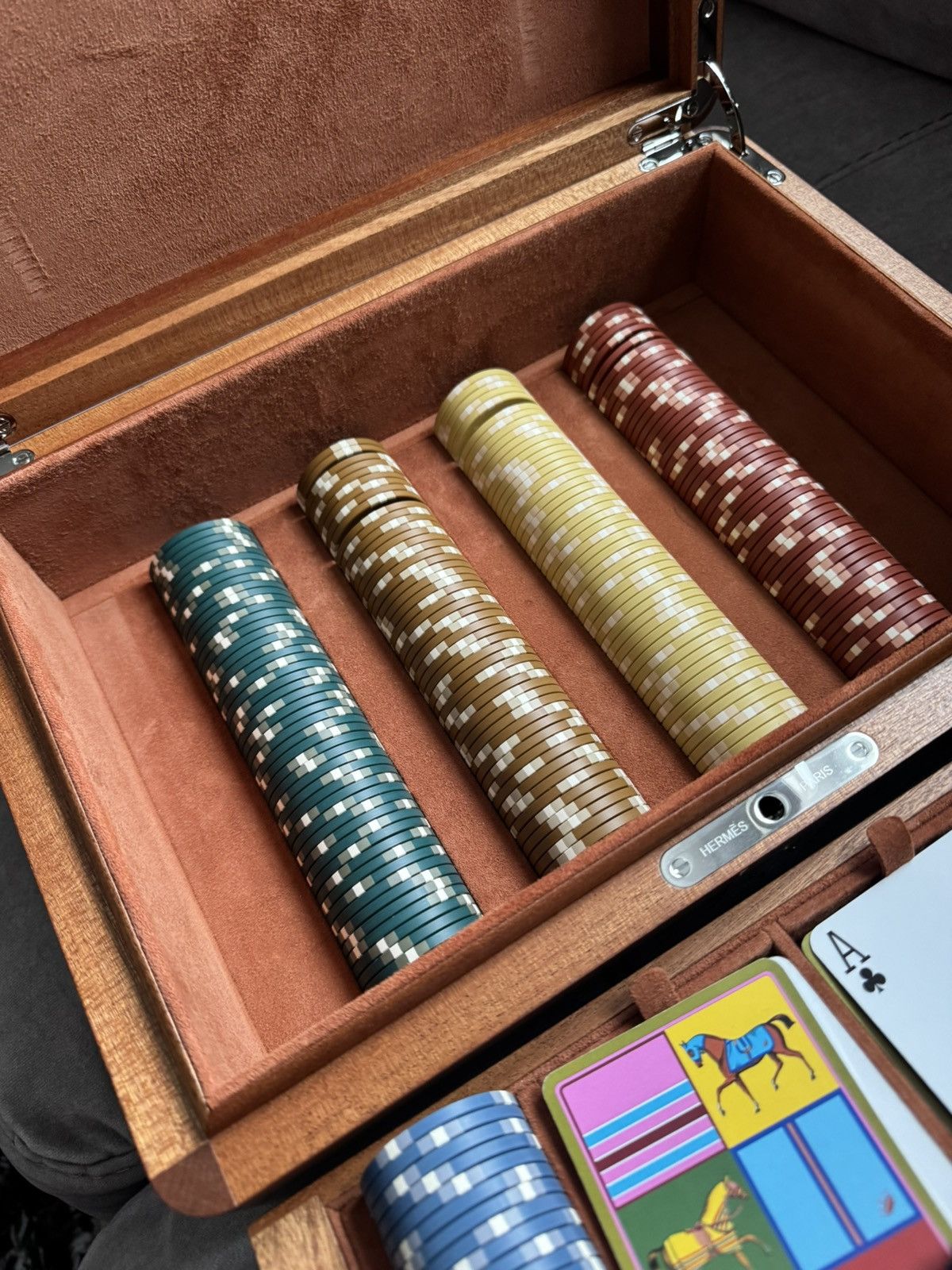 Hermes HERMES box games poker set study all photos and description Size ONE SIZE - 3 Thumbnail
