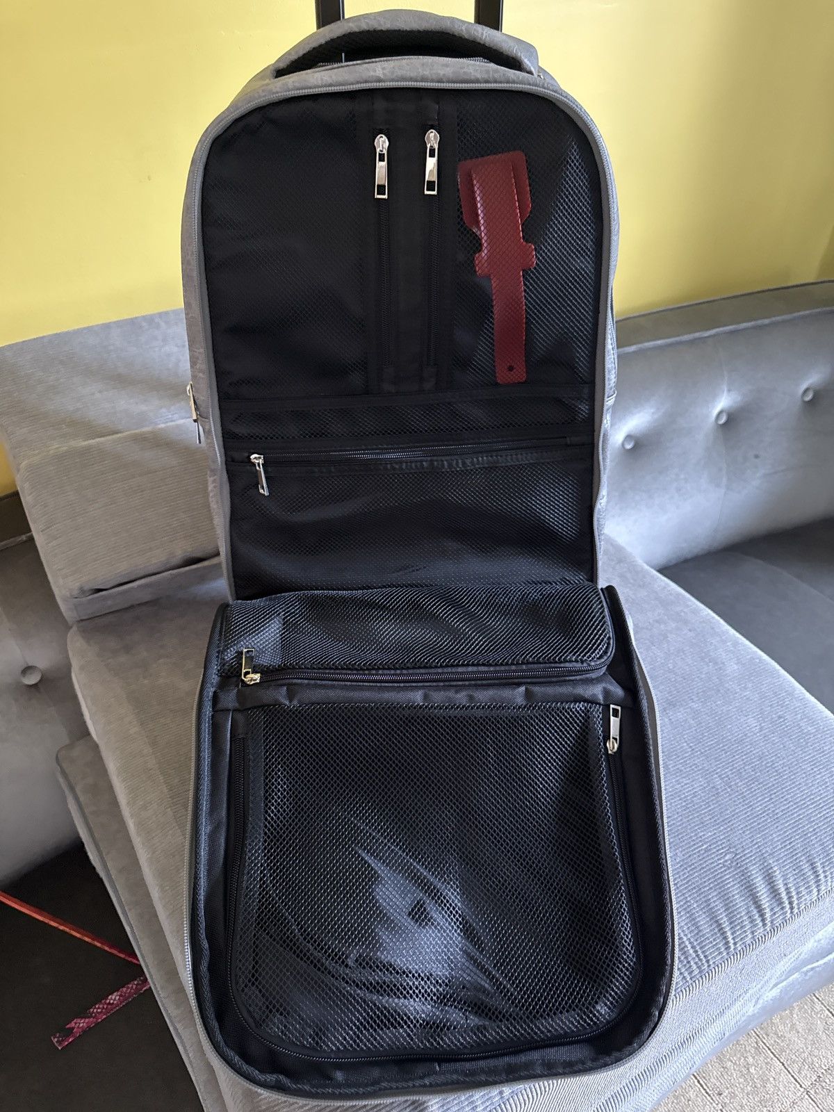 Other Rolling shoe bag /backpack/suitcase Size ONE SIZE - 5 Thumbnail