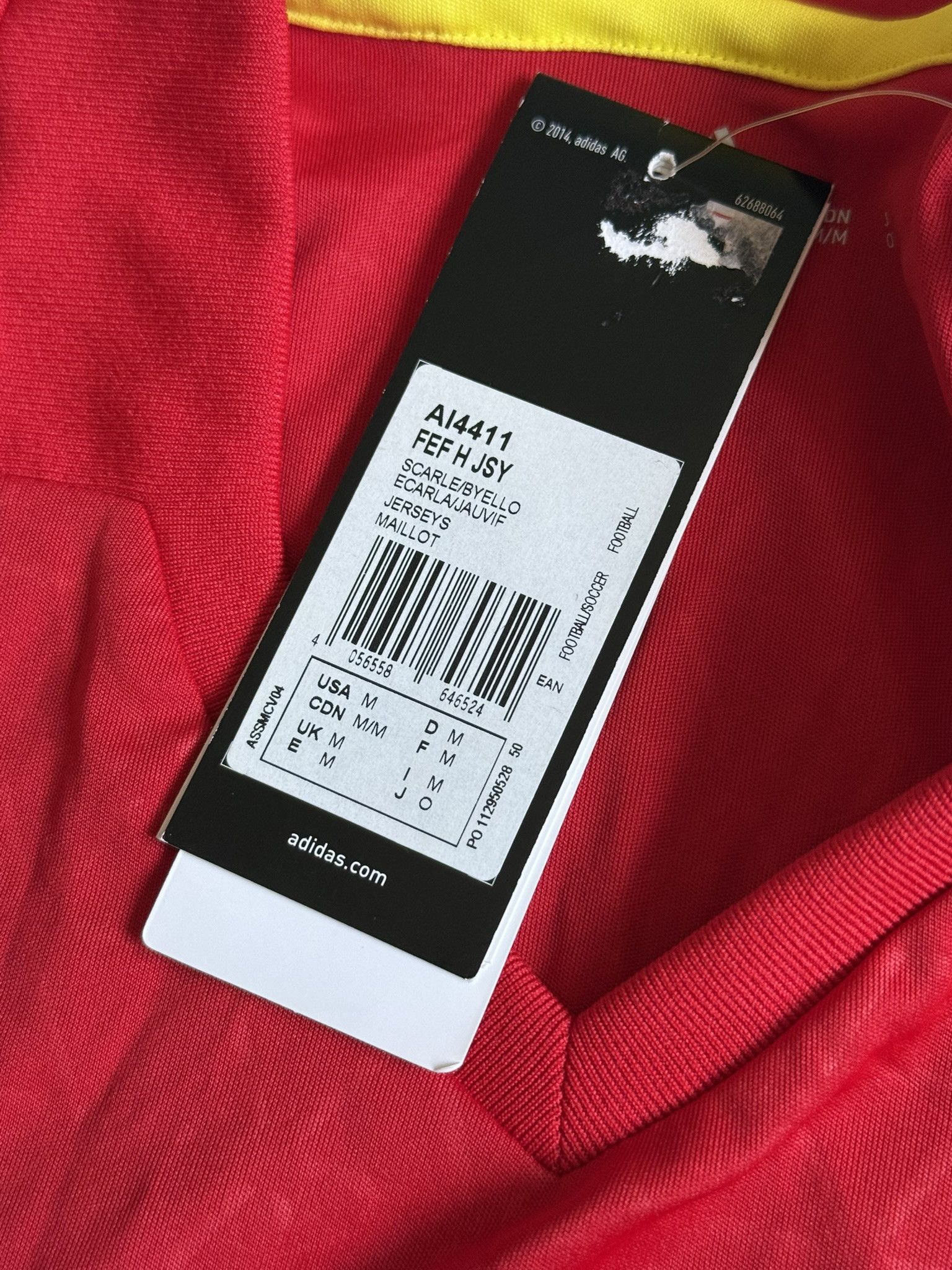 Adidas SPAIN 2016 2017 FOOTBALL SHIRT JERSEY ADIDAS MEN RED SIZE M Size US M / EU 48-50 / 2 - 4 Thumbnail