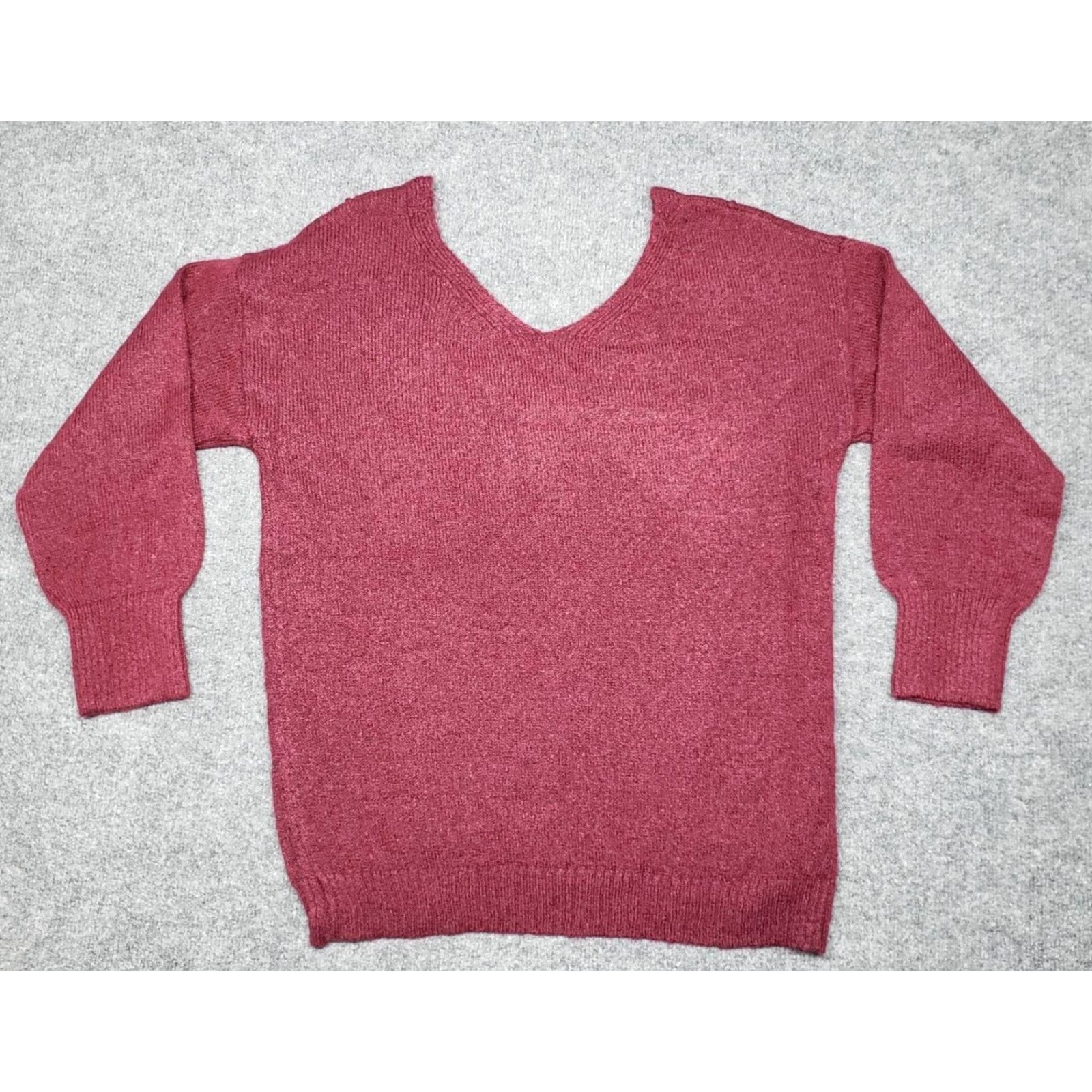 Vintage VINTAGE Rue21 Sweater Womens XS Pullover Burgundy 3/4 Sleeve V-Neck Knit New Size XS / US 0-2 / IT 36-38 - 7 Thumbnail