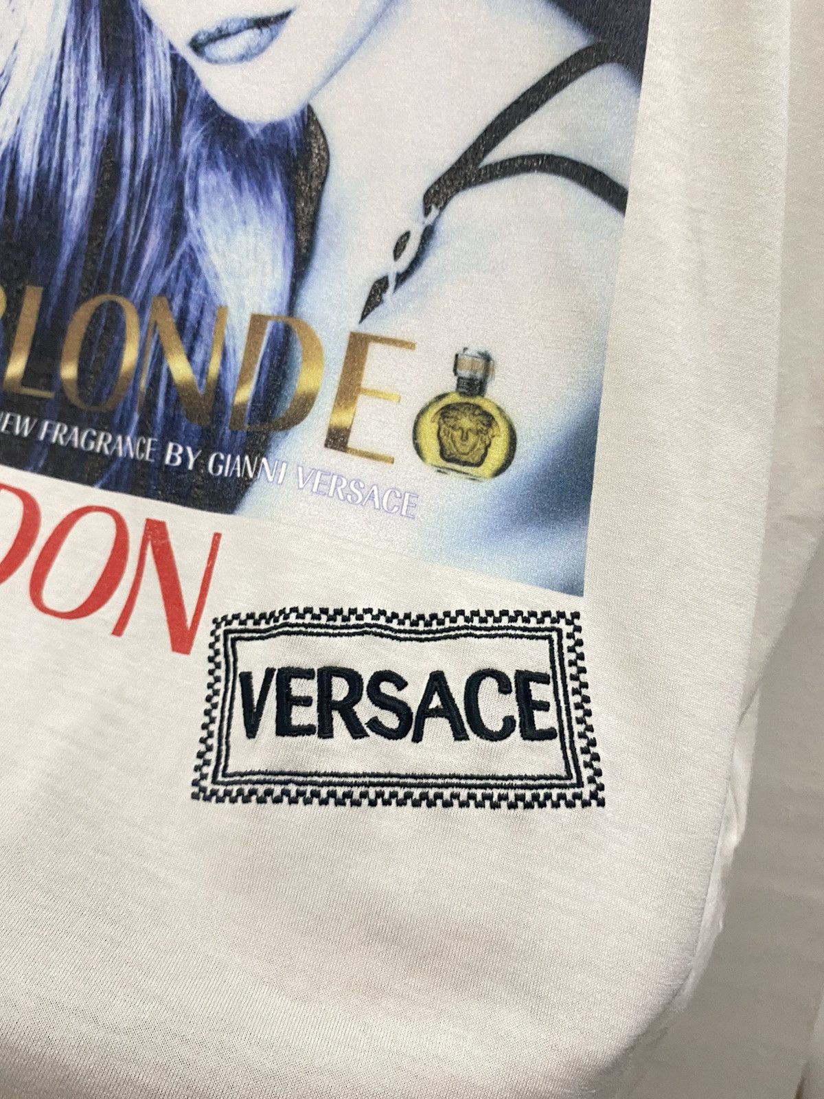 Versace AVEDON VERSACE DONATELLA SS19 BLONDE RUNWAY SHIRT Size L / US 10 / IT 46 - 4 Thumbnail