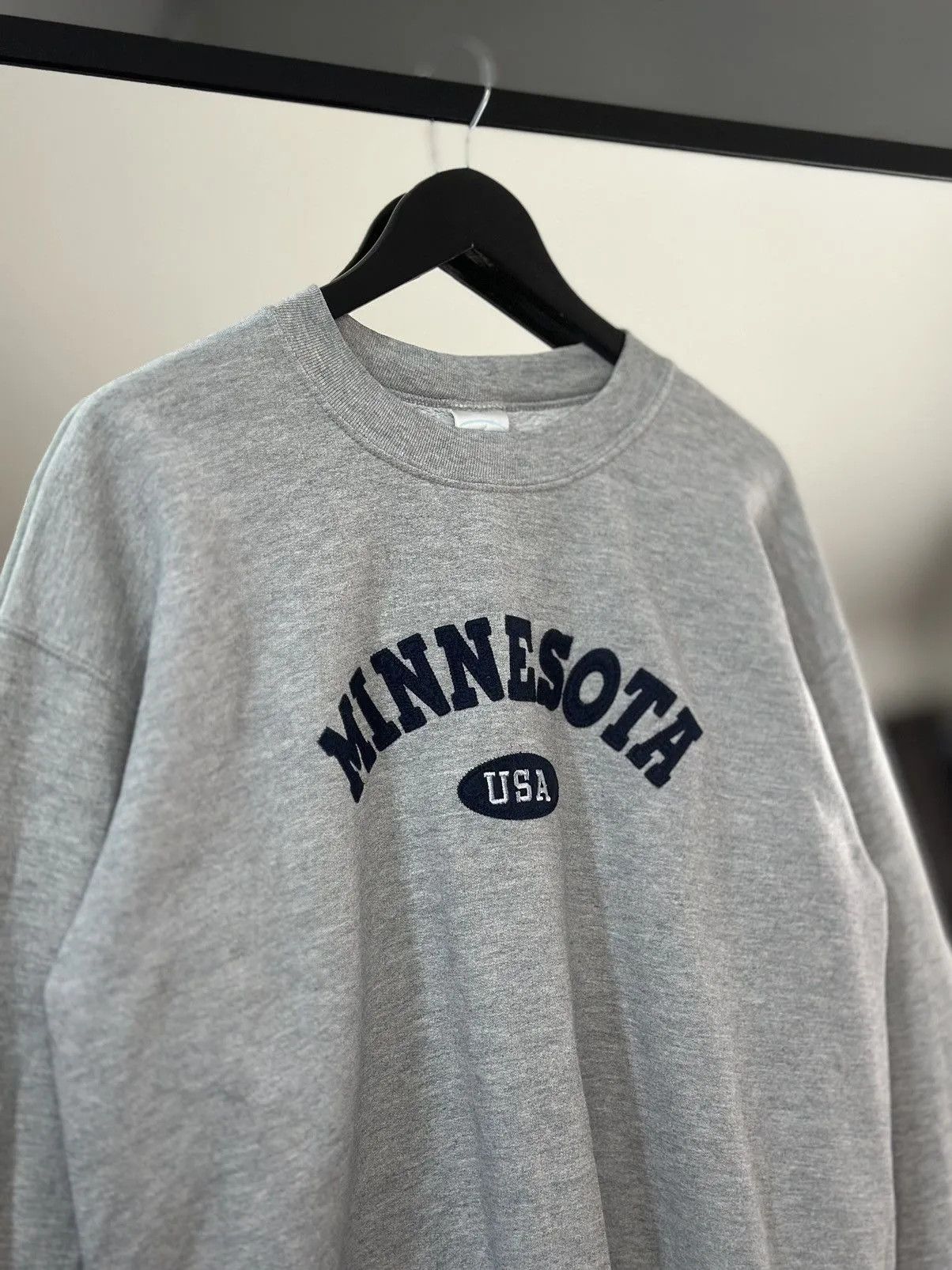 Other Vintage MINNESOTA Sweatshirt Y2K USA Hoodie Supreme Style Size US L / EU 52-54 / 3 - 5 Thumbnail