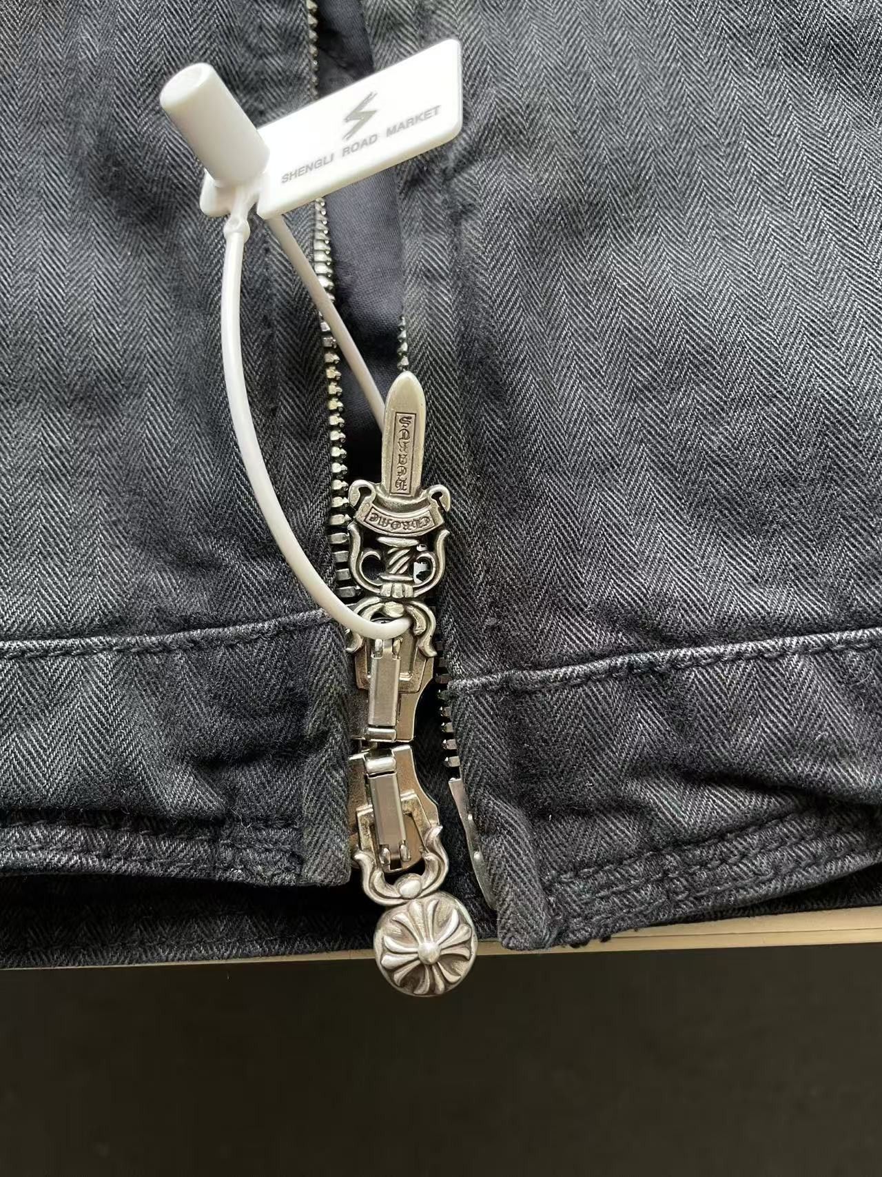 Chrome Hearts Chrome Hearts Black Wash Denim Dagger Zip Jacket Size US L / EU 52-54 / 3 - 6 Thumbnail