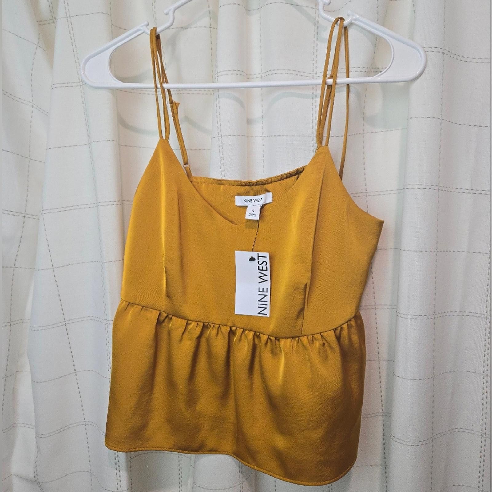Nine West Nine West Golden Tank Size S / US 4 / IT 40 - 1 Thumbnail