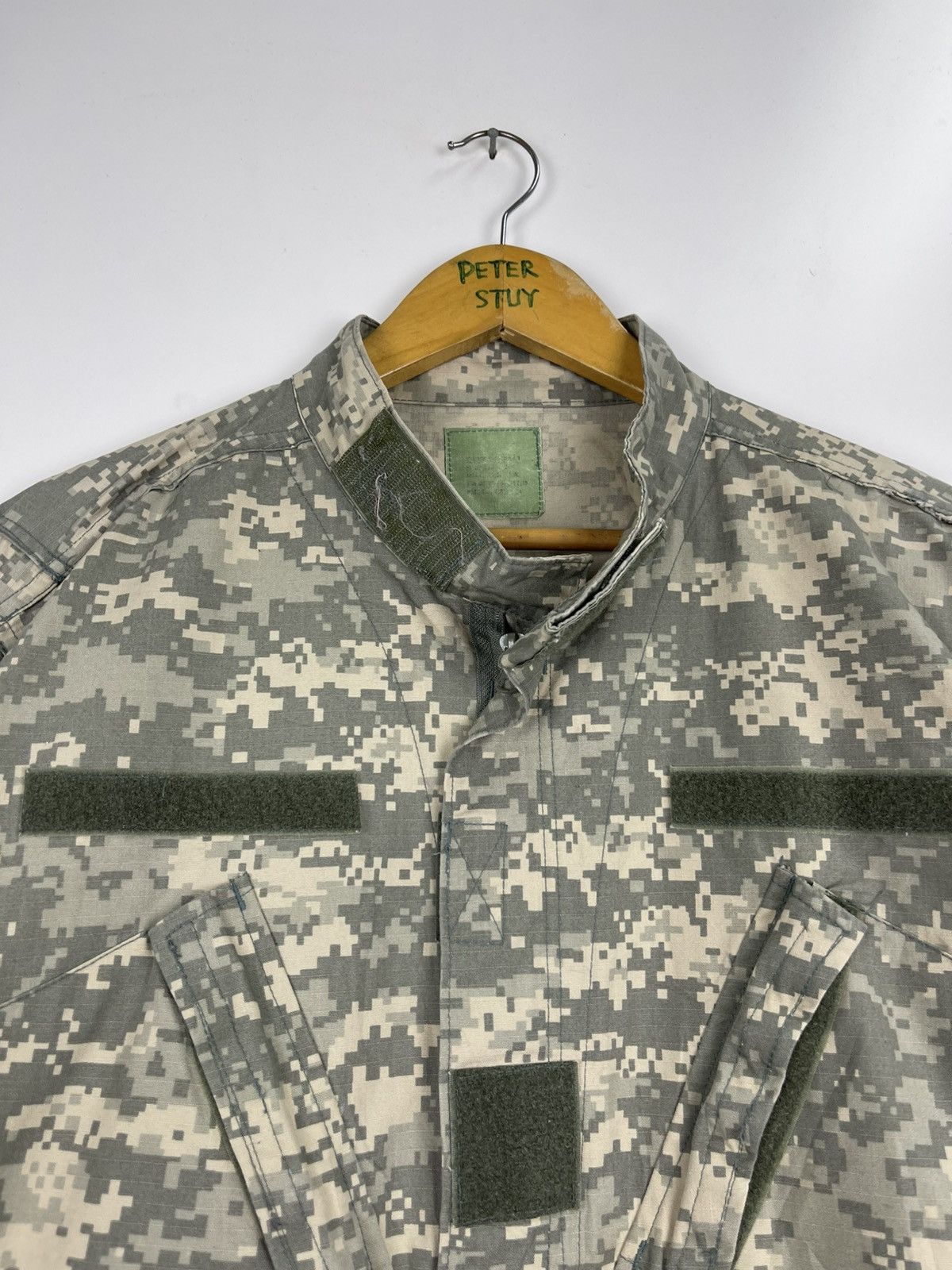 Vintage Vintage US Army Digital Camo Jacket Size US XL / EU 56 / 4 - 7 Thumbnail