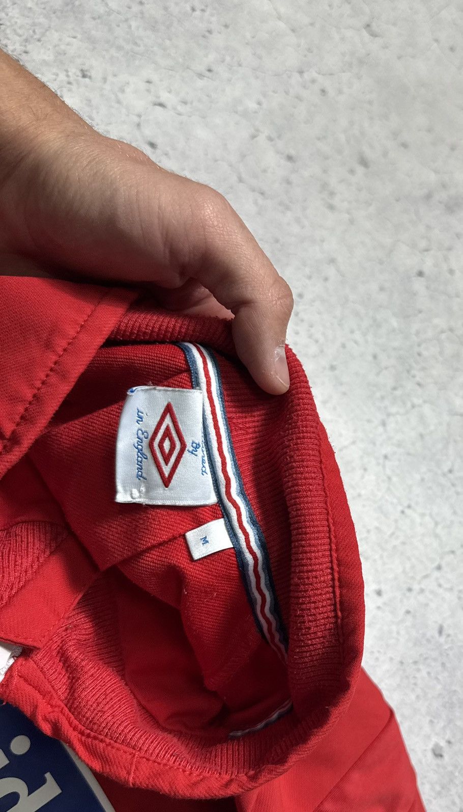 Umbro Umbro England Team Vintage Football Jacket Soccer Y2K Size US M / EU 48-50 / 2 - 8 Thumbnail