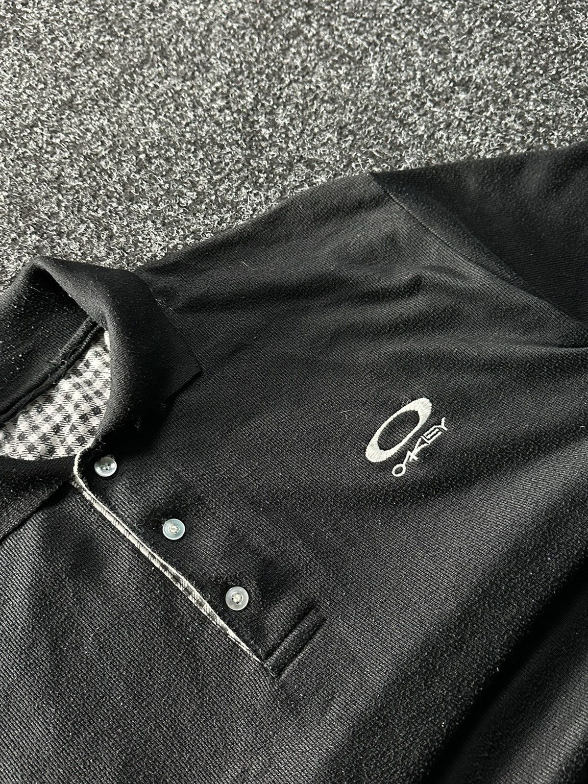 Oakley × Vintage 🚨 VINTAGE OAKLEY LOGO POLO TENNIS BLUE RARE 00s GORPCORE Size US L / EU 52-54 / 3 - 3 Thumbnail