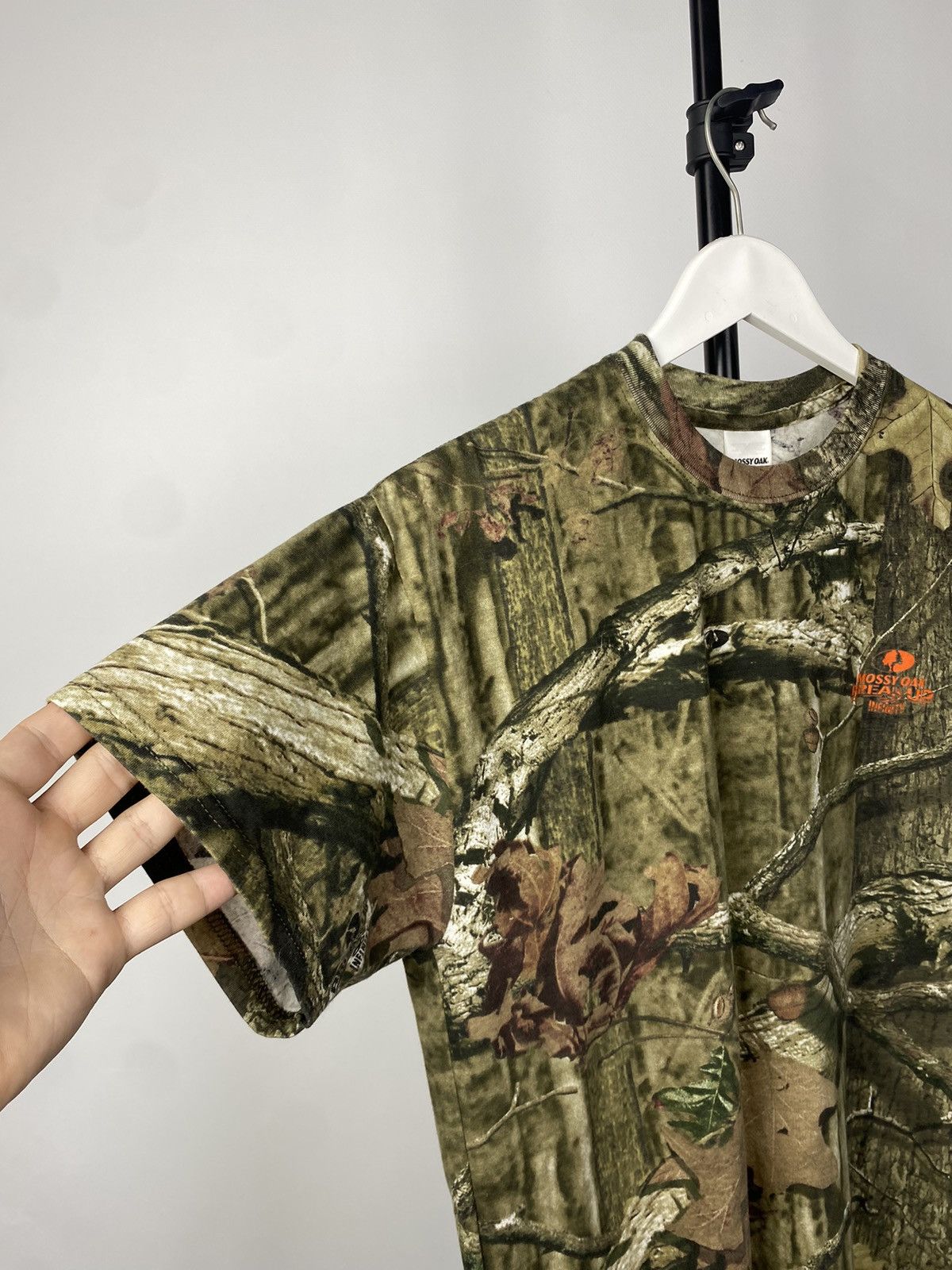 Carhartt × Vintage Crazy Faded Vintage Realtree Camo T-Shirts Size US M / EU 48-50 / 2 - 3 Thumbnail