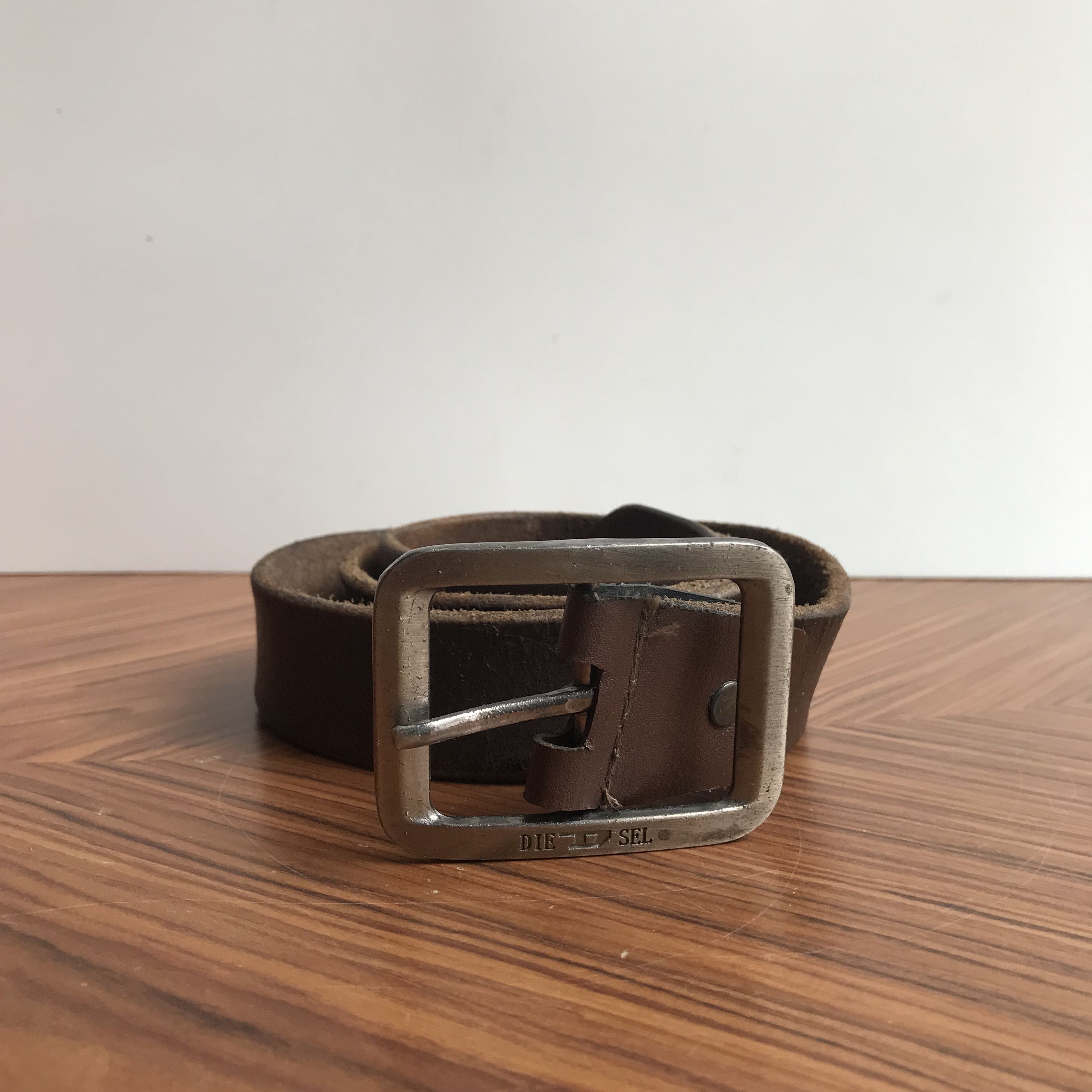 Diesel × Vintage Vintage Diesel Crazy horse brown leather belt Belts Size 32 - 7 Thumbnail
