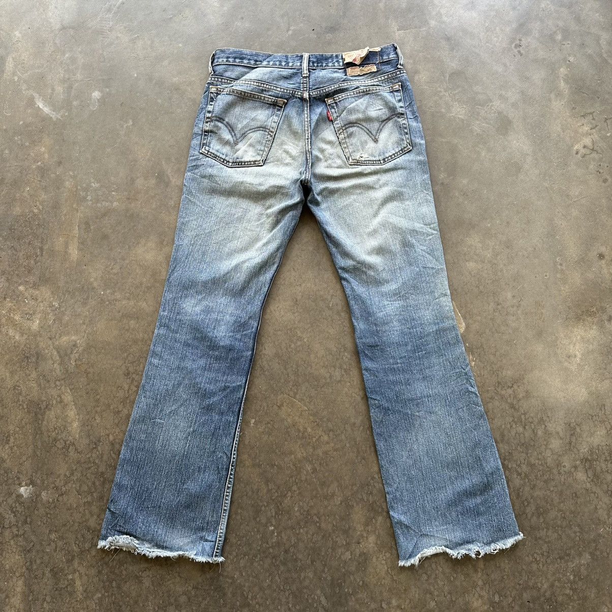 Levi's Vintage Levi’s 517 FLARE Distressed Faded Denim Jean Pant Size US 32 / EU 48 - 8 Thumbnail