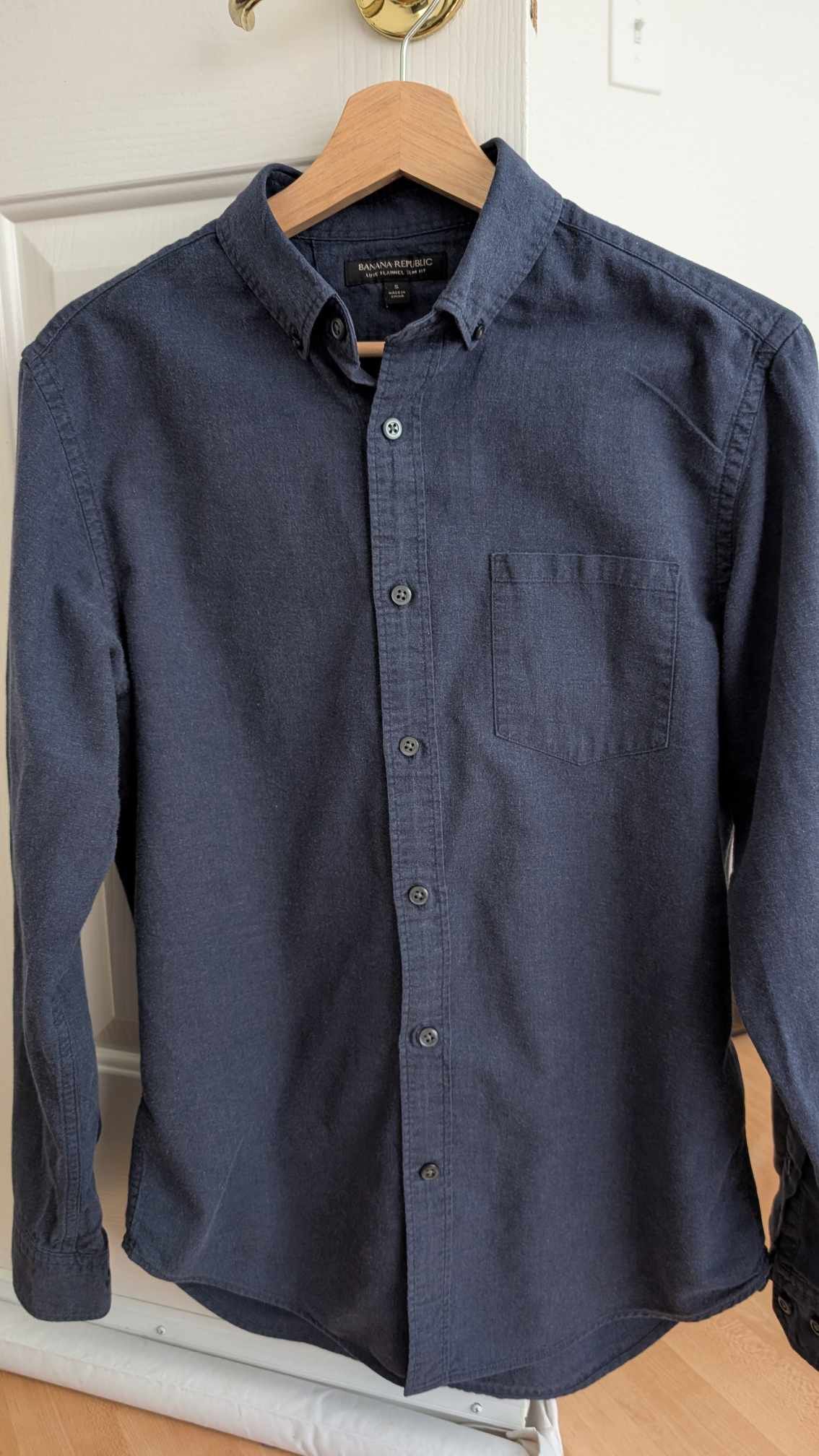 Banana Republic Banana Republic Dark Purple Button Up Shirt 100% Cotton Size US S / EU 44-46 / 1 - 1 Thumbnail