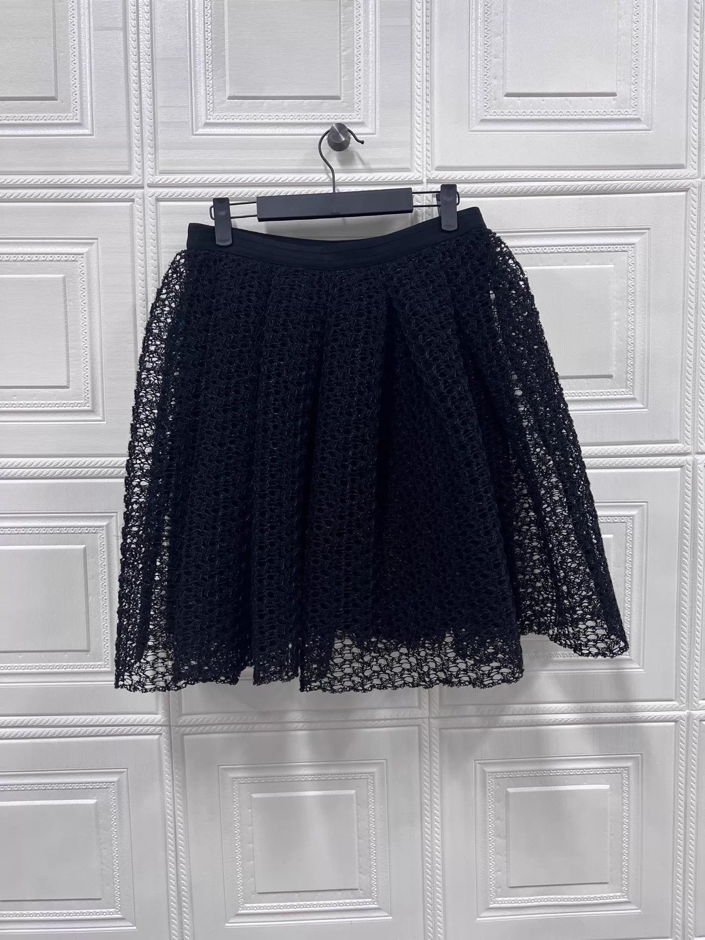 Dior Dior black net cutout mini skirt 40 E62514 99 new Size 28" / US 6 / IT 42 - 2 Thumbnail