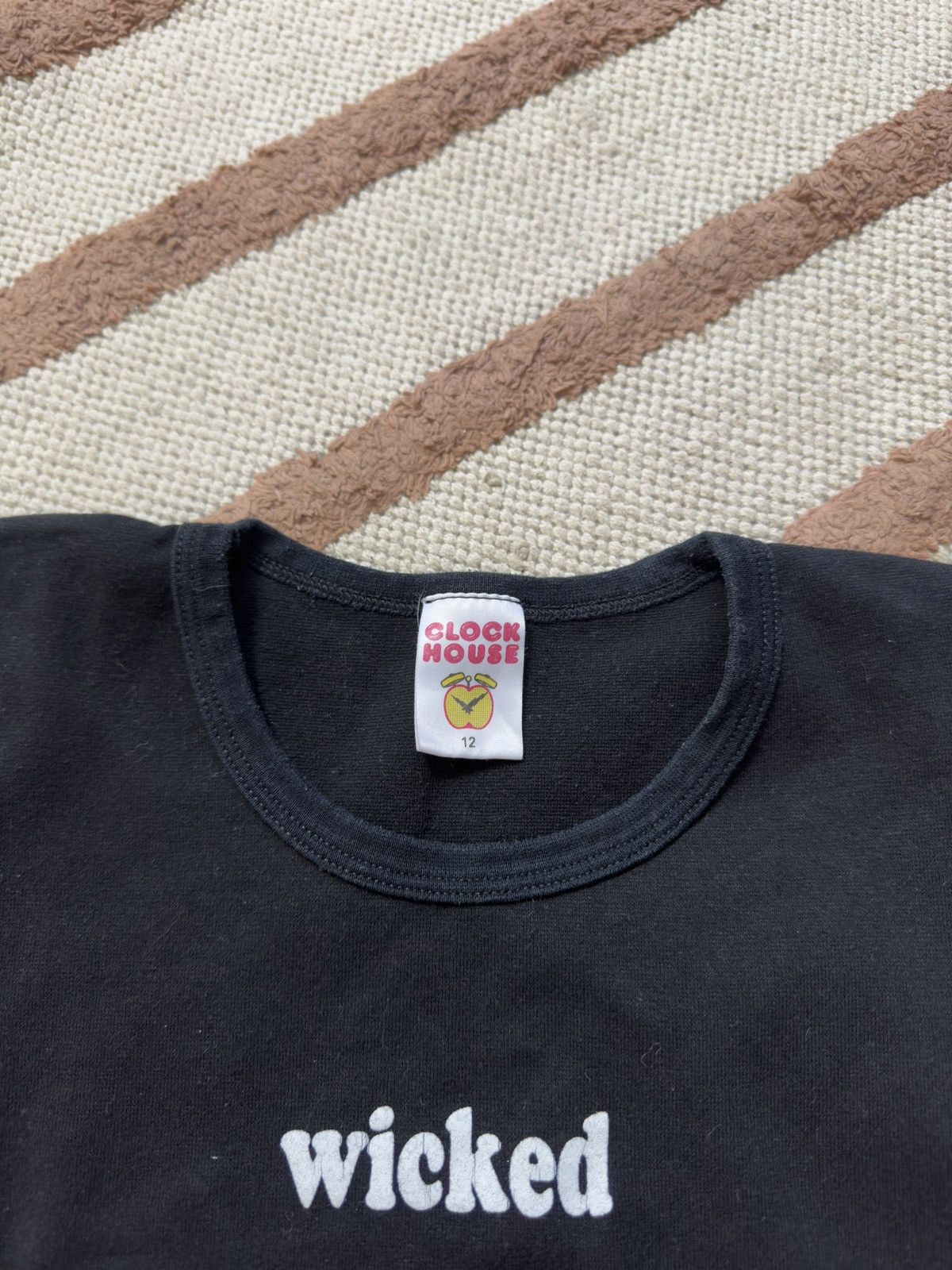 Vintage VINTAGE “WICKED” HUMOR CROPPED TEE TOP Size S / US 4 / IT 40 - 3 Thumbnail
