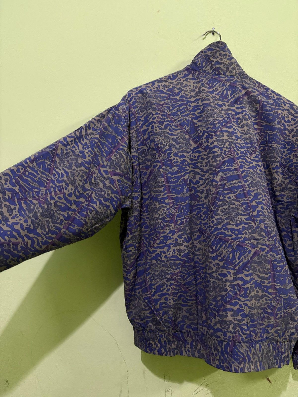 The North Face The North Face Light Jacket Abstract Art Design Size US M / EU 48-50 / 2 - 11 Thumbnail