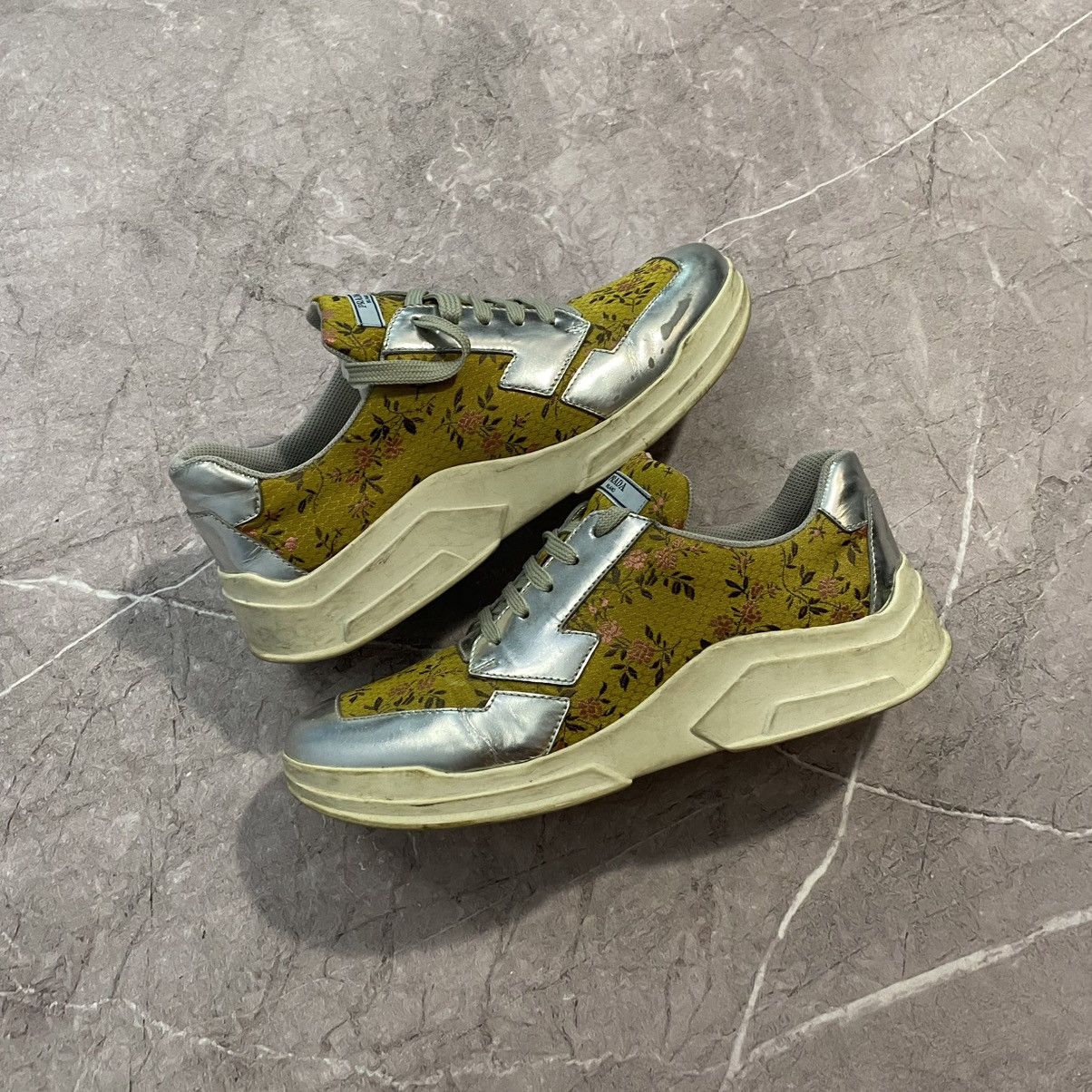 Prada RARE ! PRADA SHOES FLOWERS Size US 10 / IT 40 - 1 Thumbnail