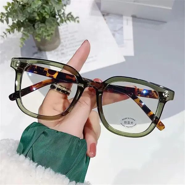 Designer × Vintage Transparent Computer Glasses, Anti Blue Light Eyeglasses Size ONE SIZE - 1 Thumbnail