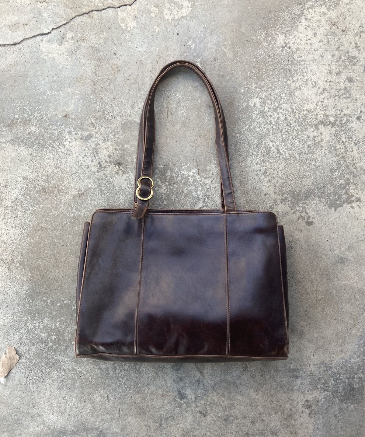 Genuine Leather × Vintage Vintage genuine leather shoulder bag Size ONE SIZE - 1 Thumbnail
