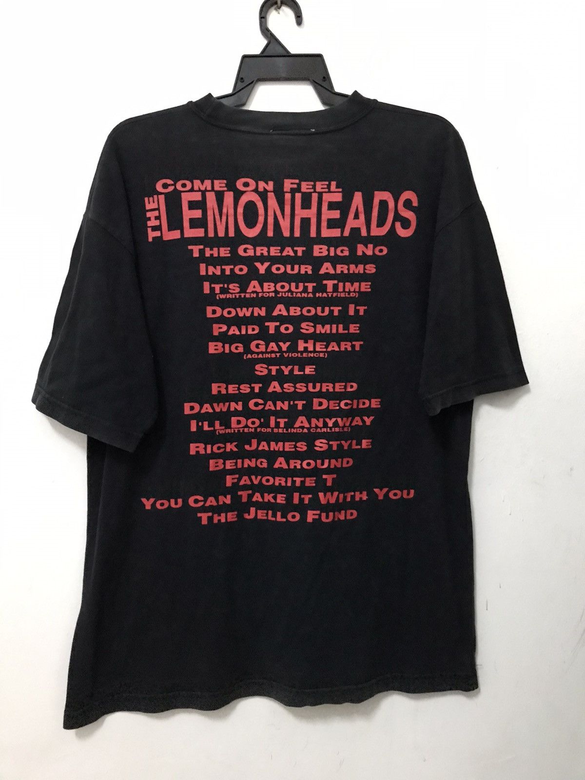 Band Tees Vintage 90s The Lemonheads Come on feel album T-Shirt Size US XL / EU 56 / 4 - 6 Thumbnail