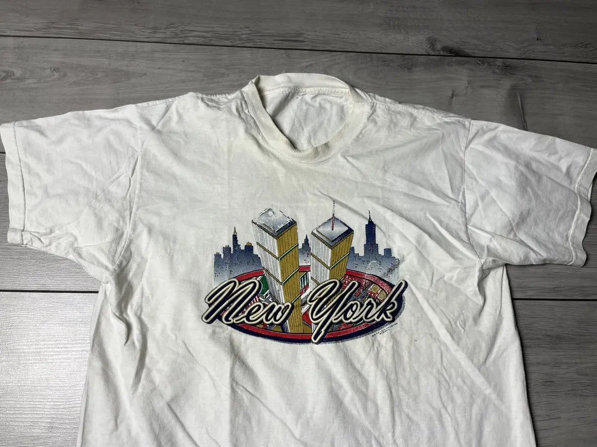 Band Tees Vintage New York T-shirt twin tower size Medium Size US M / EU 48-50 / 2 - 3 Thumbnail