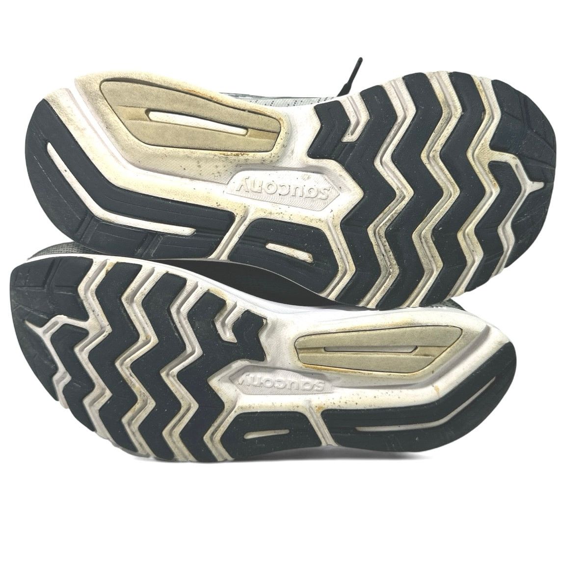 Saucony Saucony PWR Run Black Sneakers Women sz 9 Size US 9 / IT 39 - 4 Thumbnail