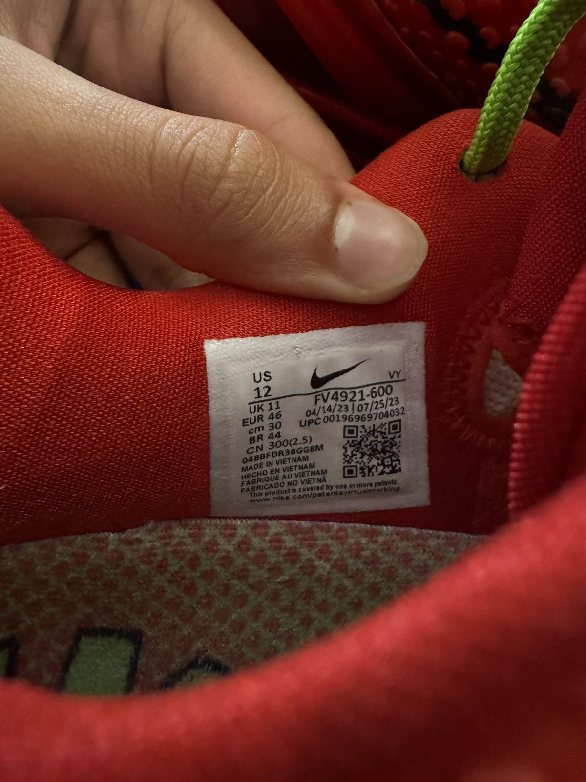 Nike Kobe 6 reverse grinches size 12 Size US 12 / EU 45 - 12 Thumbnail