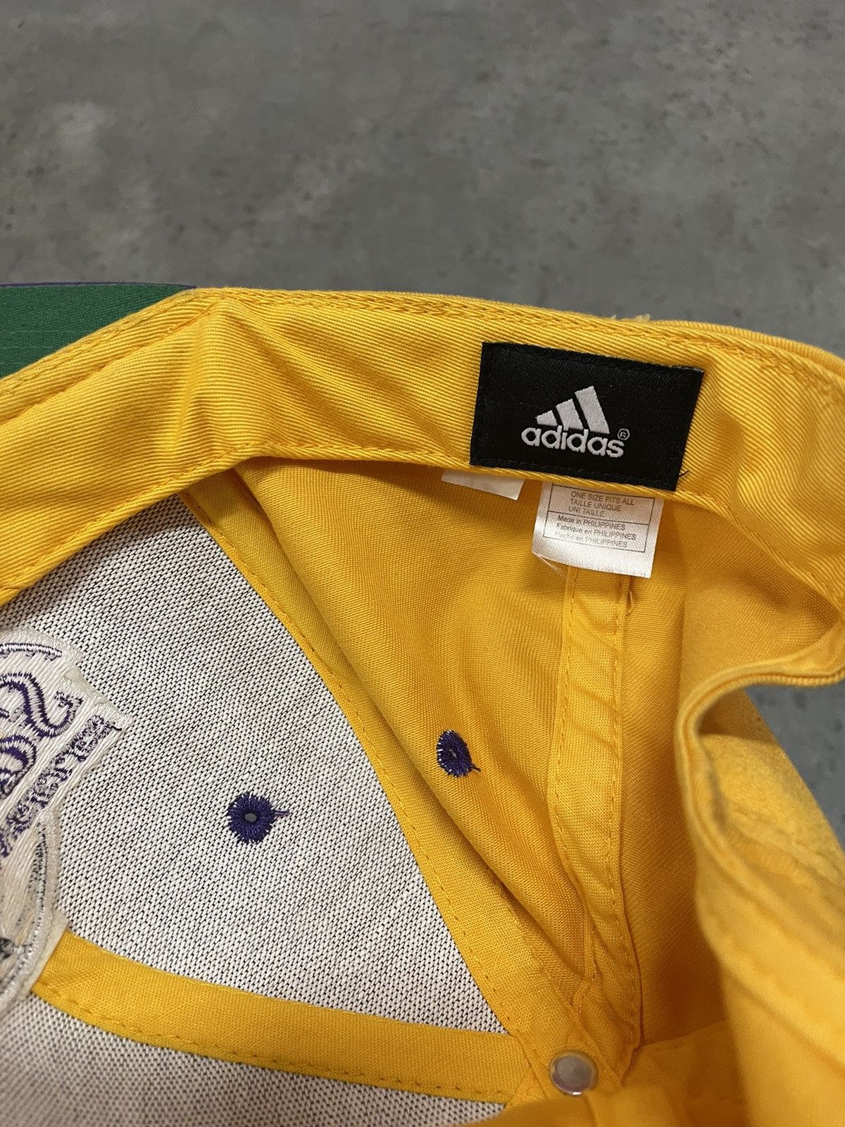 NBA × Vintage Y2K 2000’s VTG Vintage LA Los Angeles Lakers Snapback Hat Size ONE SIZE - 5 Thumbnail