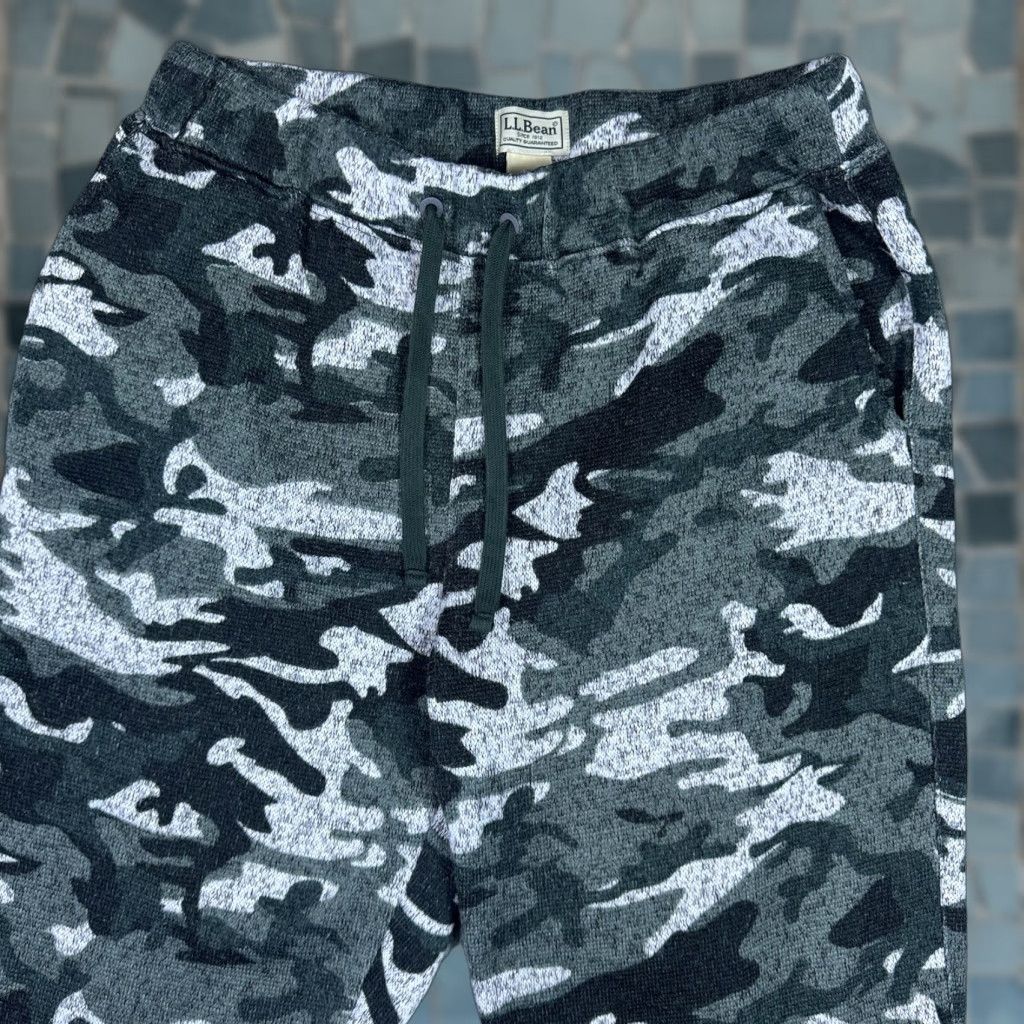 Vintage VINTAGE L.L. Bean Sweatpants Mens Medium Green Camo Lounge Lounge Pants Camouflage Army Outdoor 515621 Mens Size US 31 - 1 Thumbnail